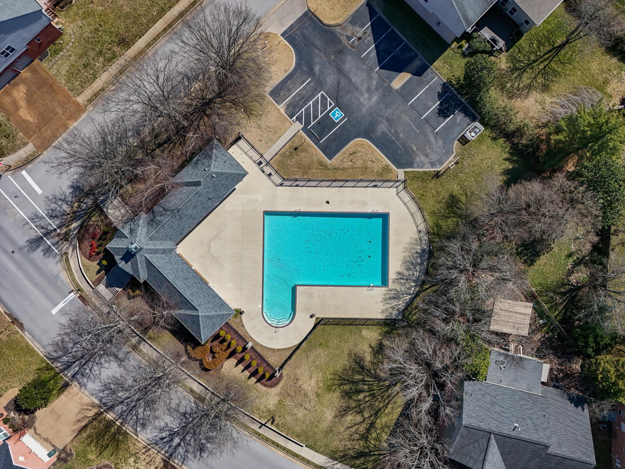 7124 Holt Run Dr