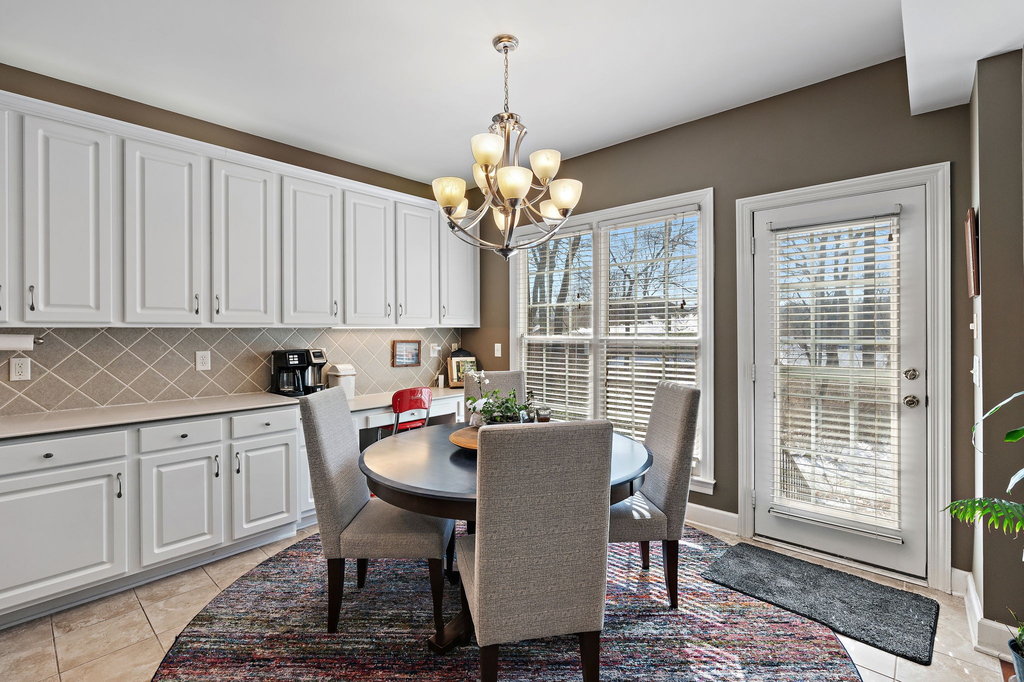 209 Wallingford Sq
