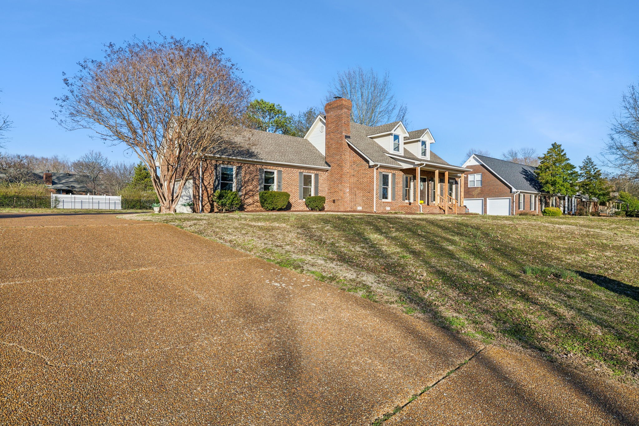 718 Princess Ct
