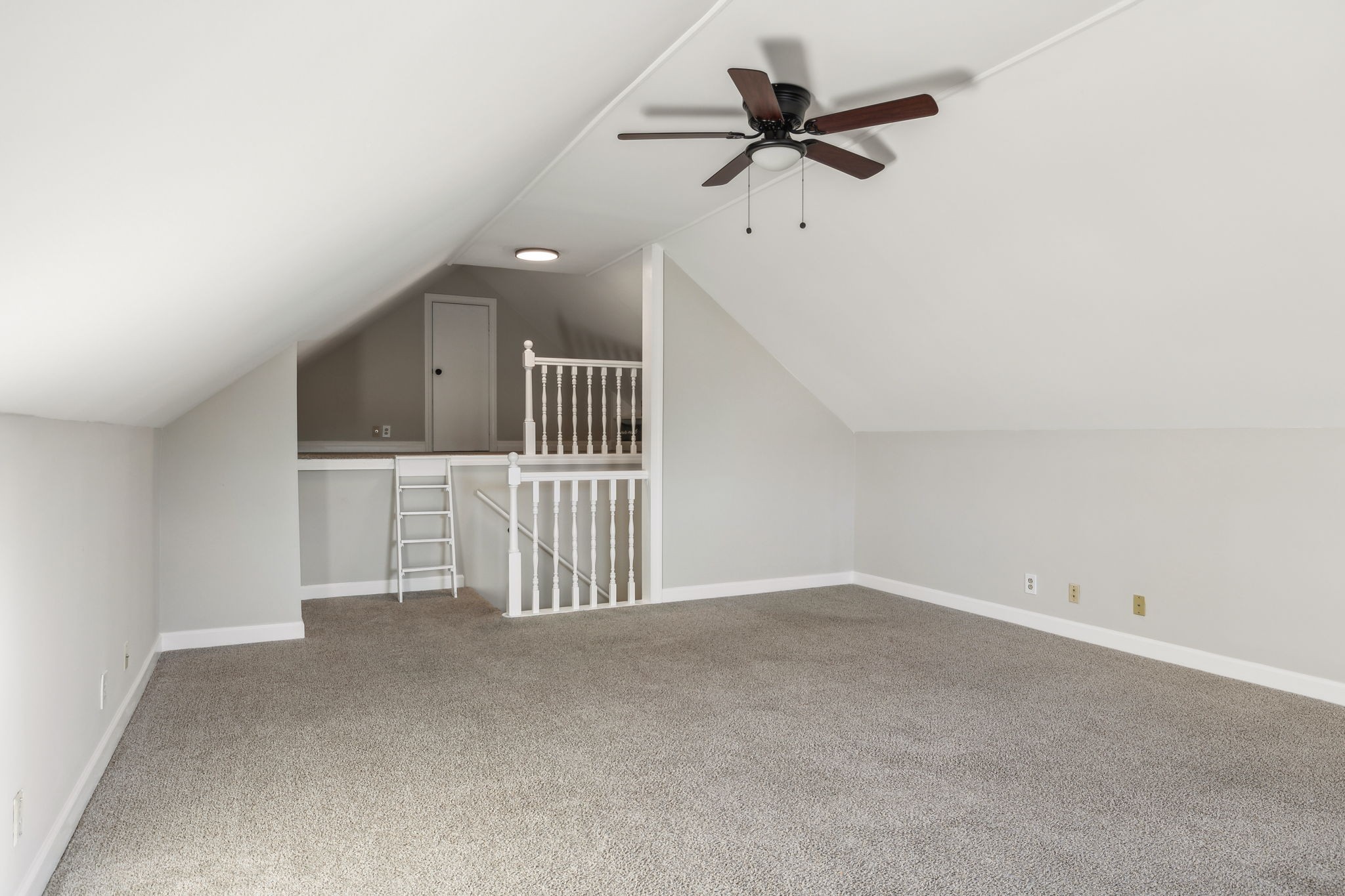 718 Princess Ct