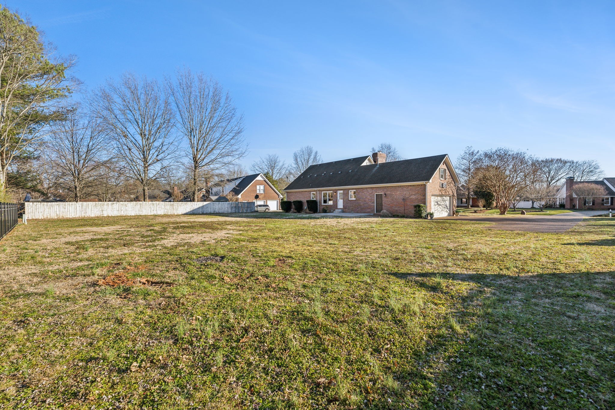 718 Princess Ct