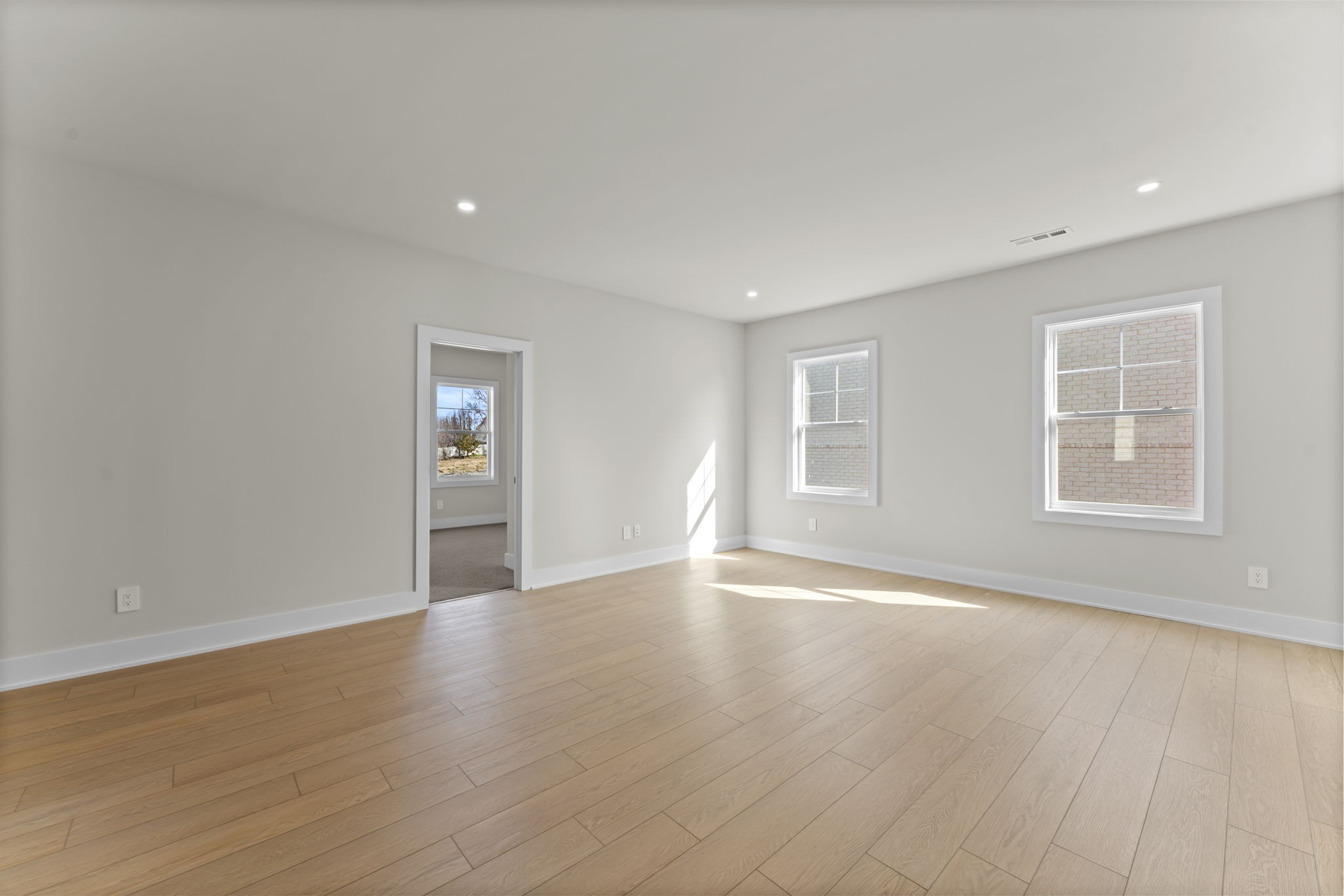 829 Silva Loop, N