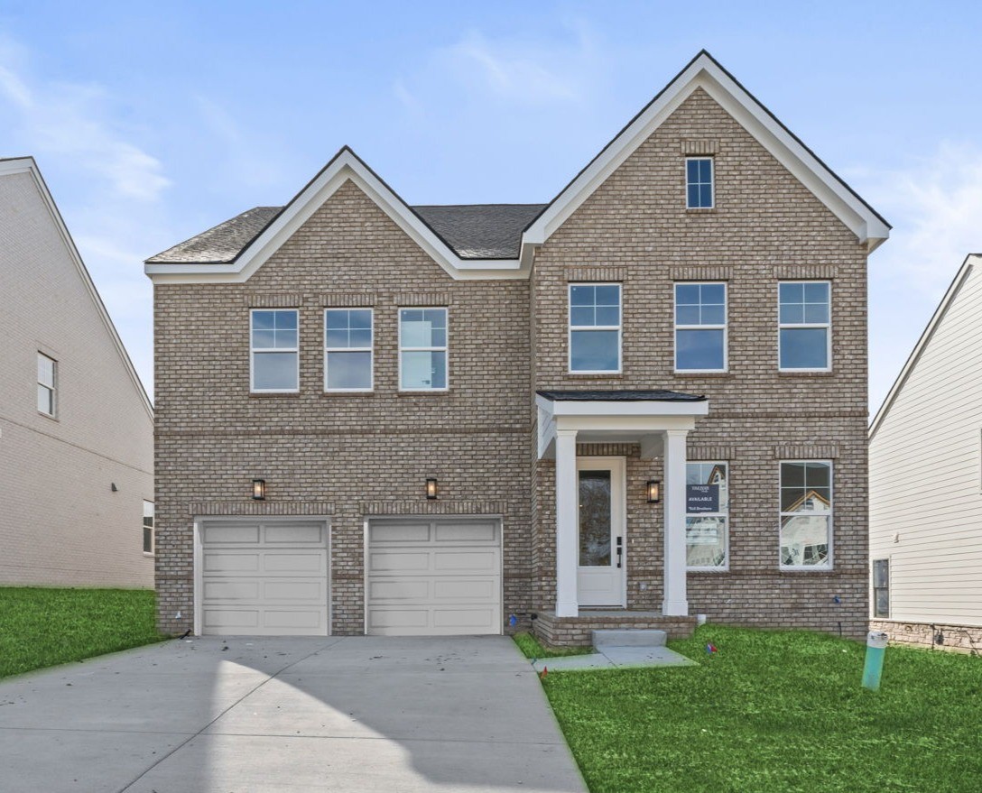 829 Silva Loop, N