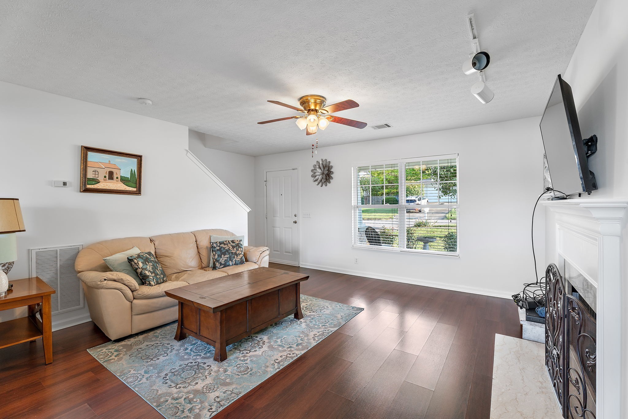 7105 Commonwealth Circle