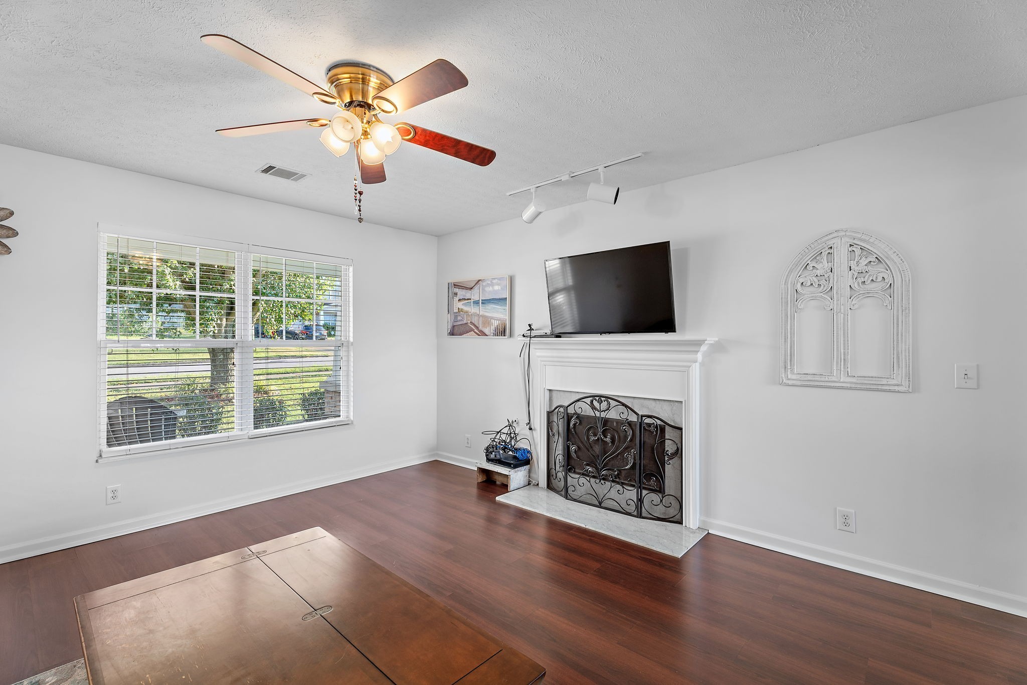 7105 Commonwealth Circle