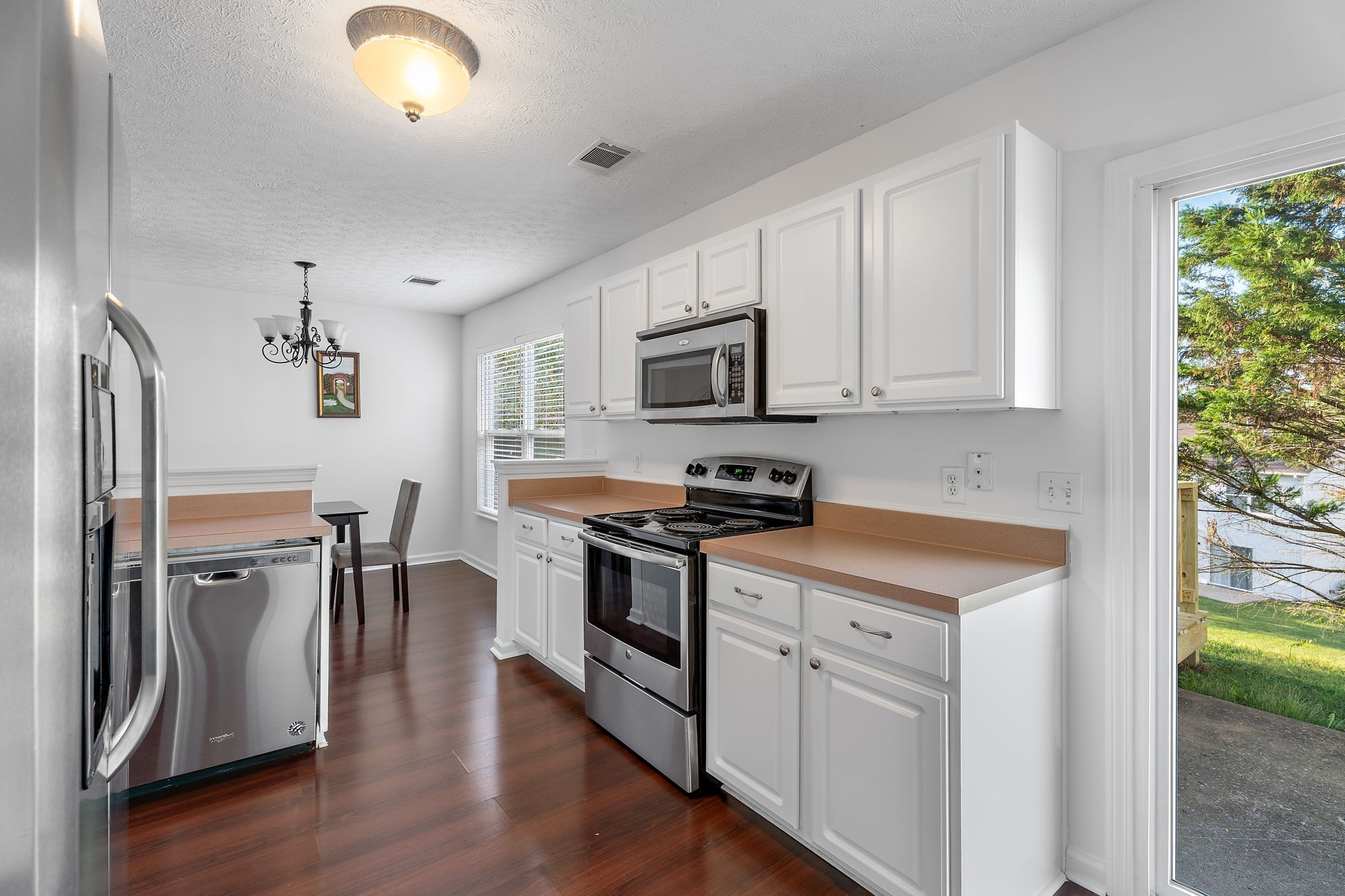 7105 Commonwealth Circle