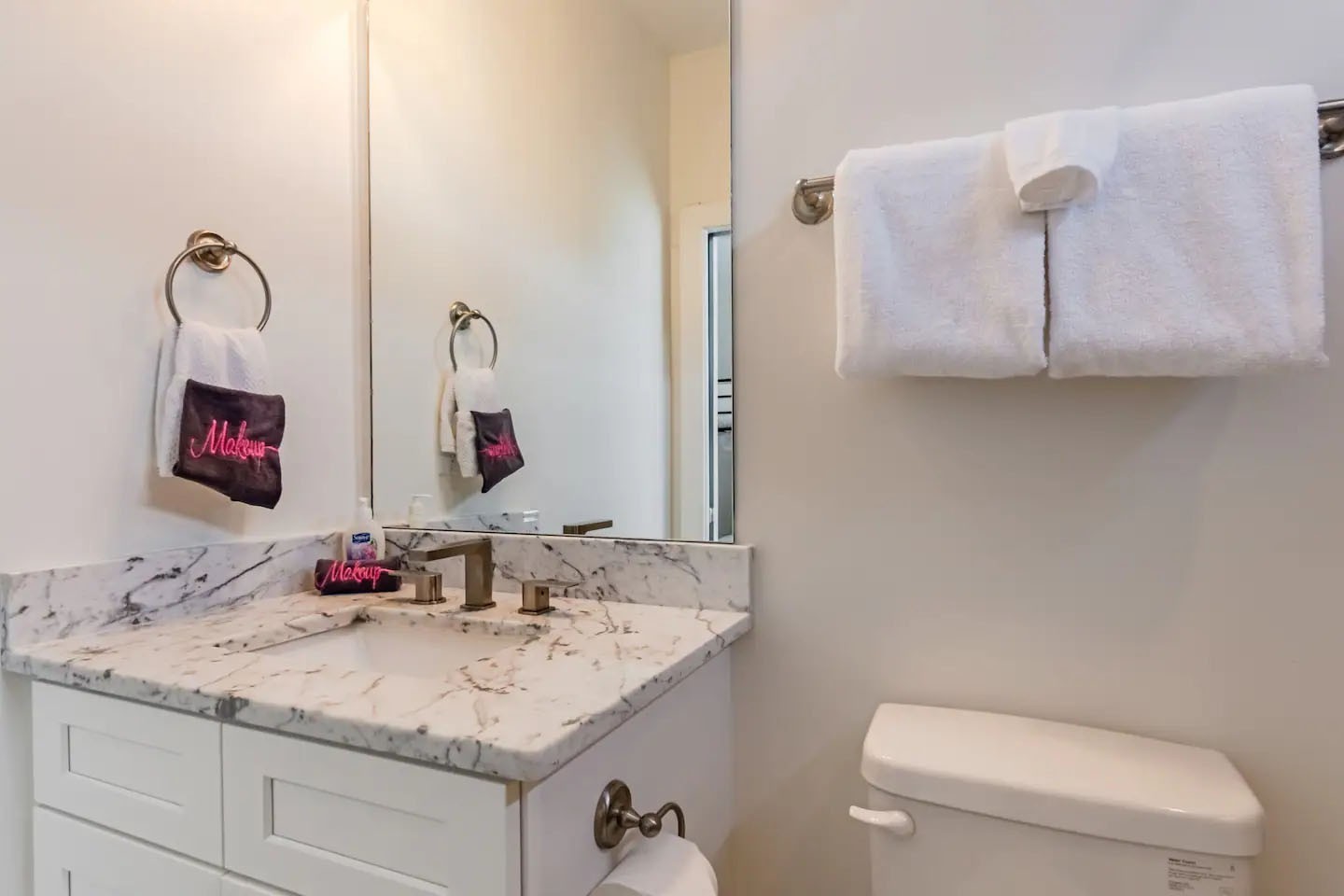 2410 Meharry Blvd Unit: 9