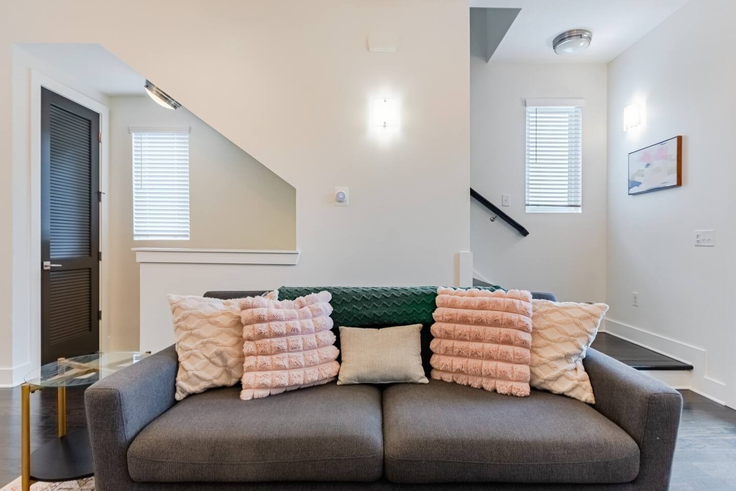 2410 Meharry Blvd Unit: 9