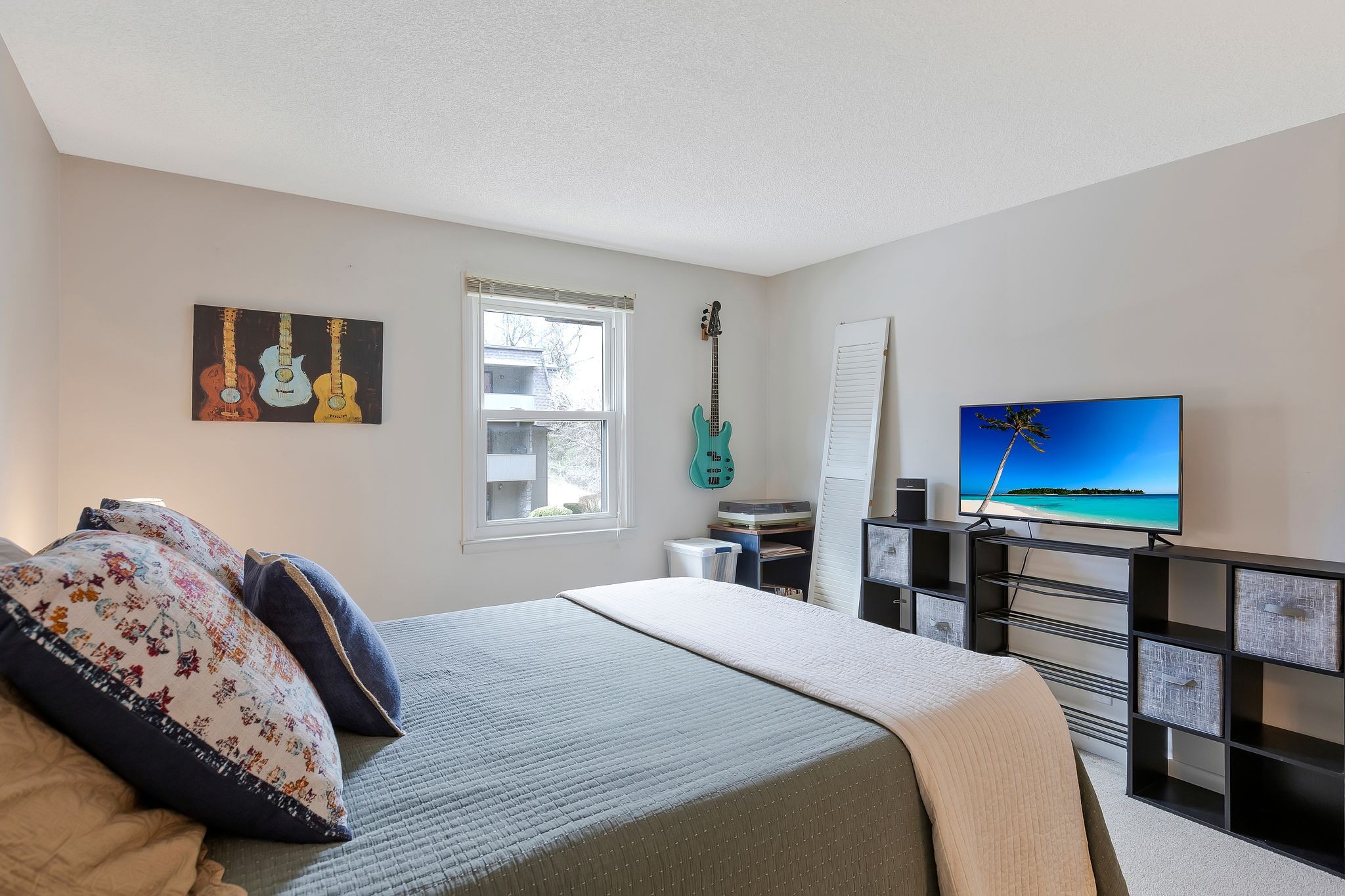2929 Selena Drive Unit: J136