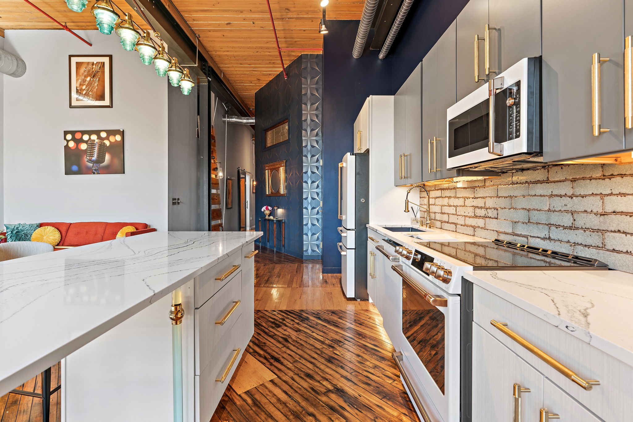 1350 Rosa L Parks Blvd Unit: 406