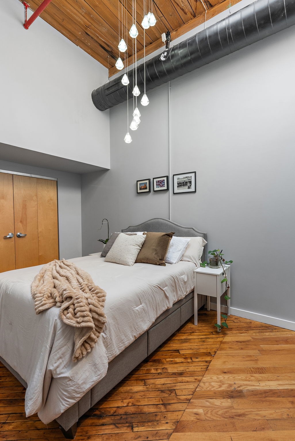 1350 Rosa L Parks Blvd Unit: 406