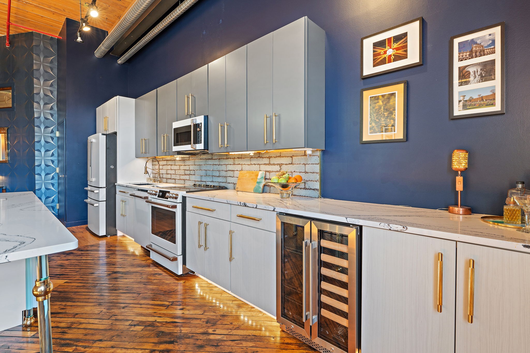 1350 Rosa L Parks Blvd Unit: 406