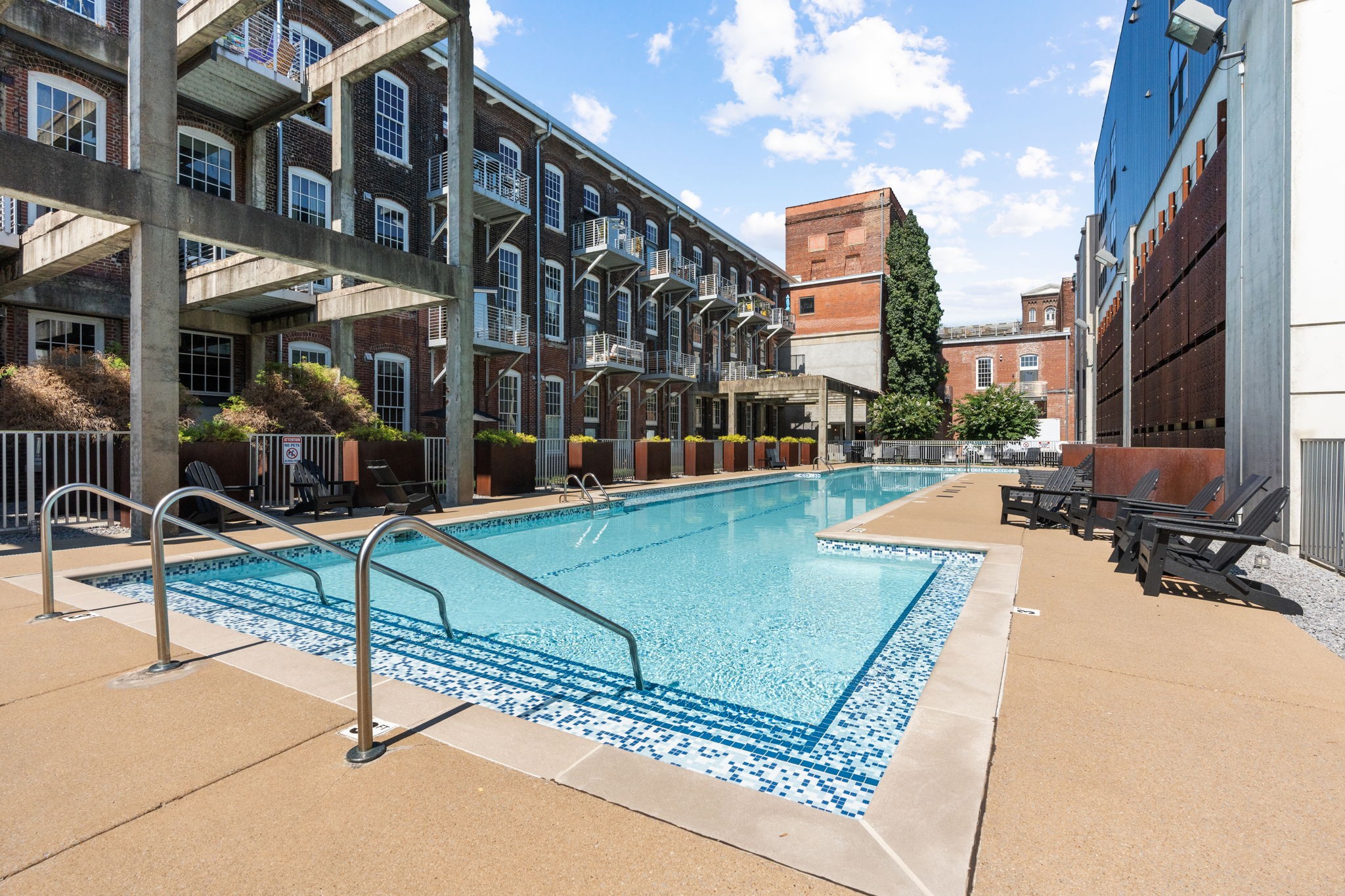 1350 Rosa L Parks Blvd Unit: 406