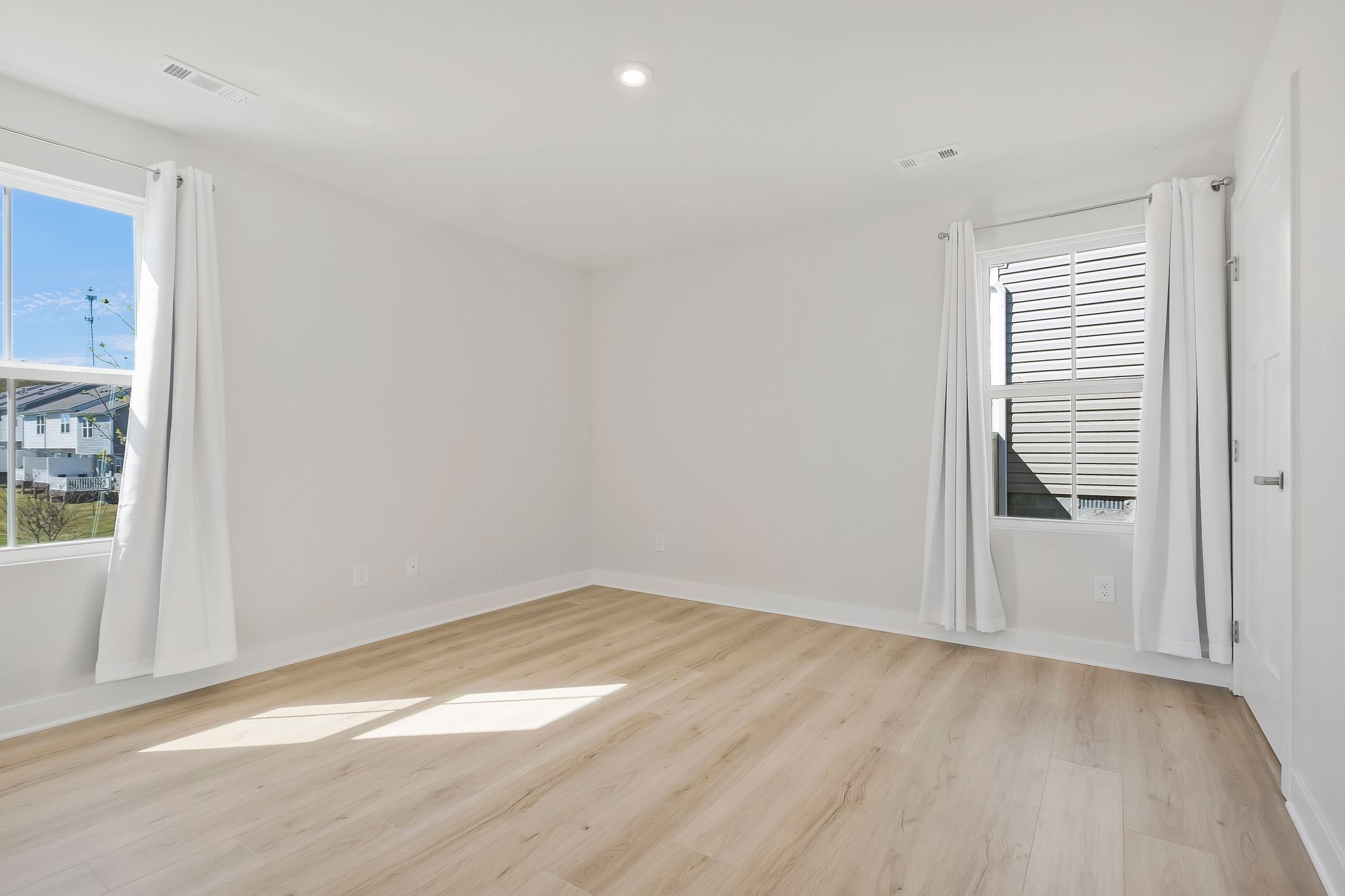 2701 Thornton Grove Blvd