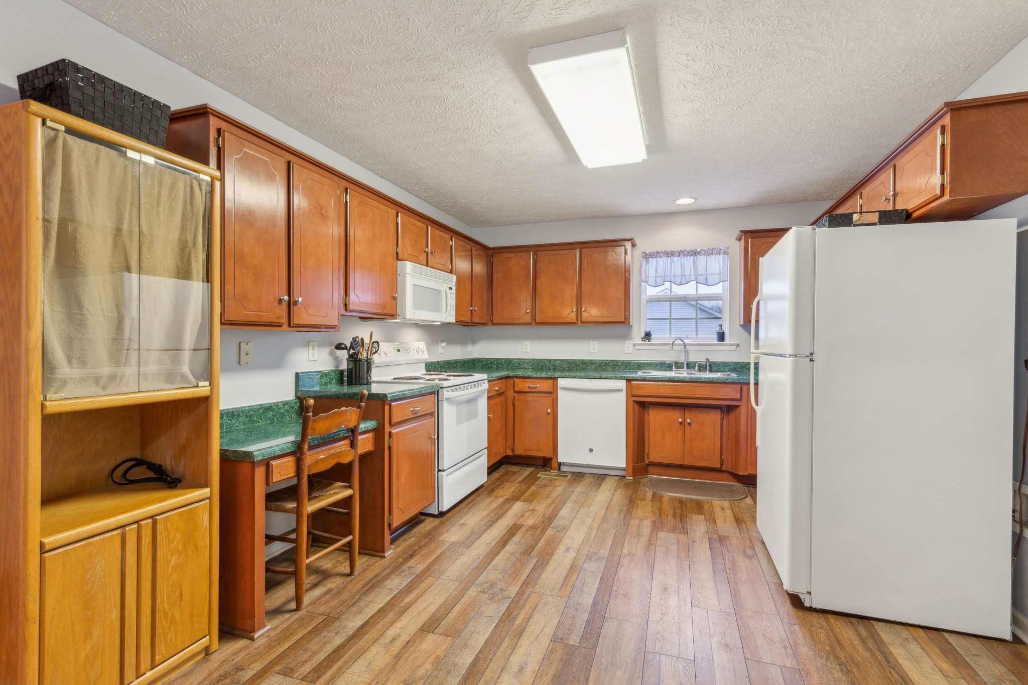 131 W McGuire St