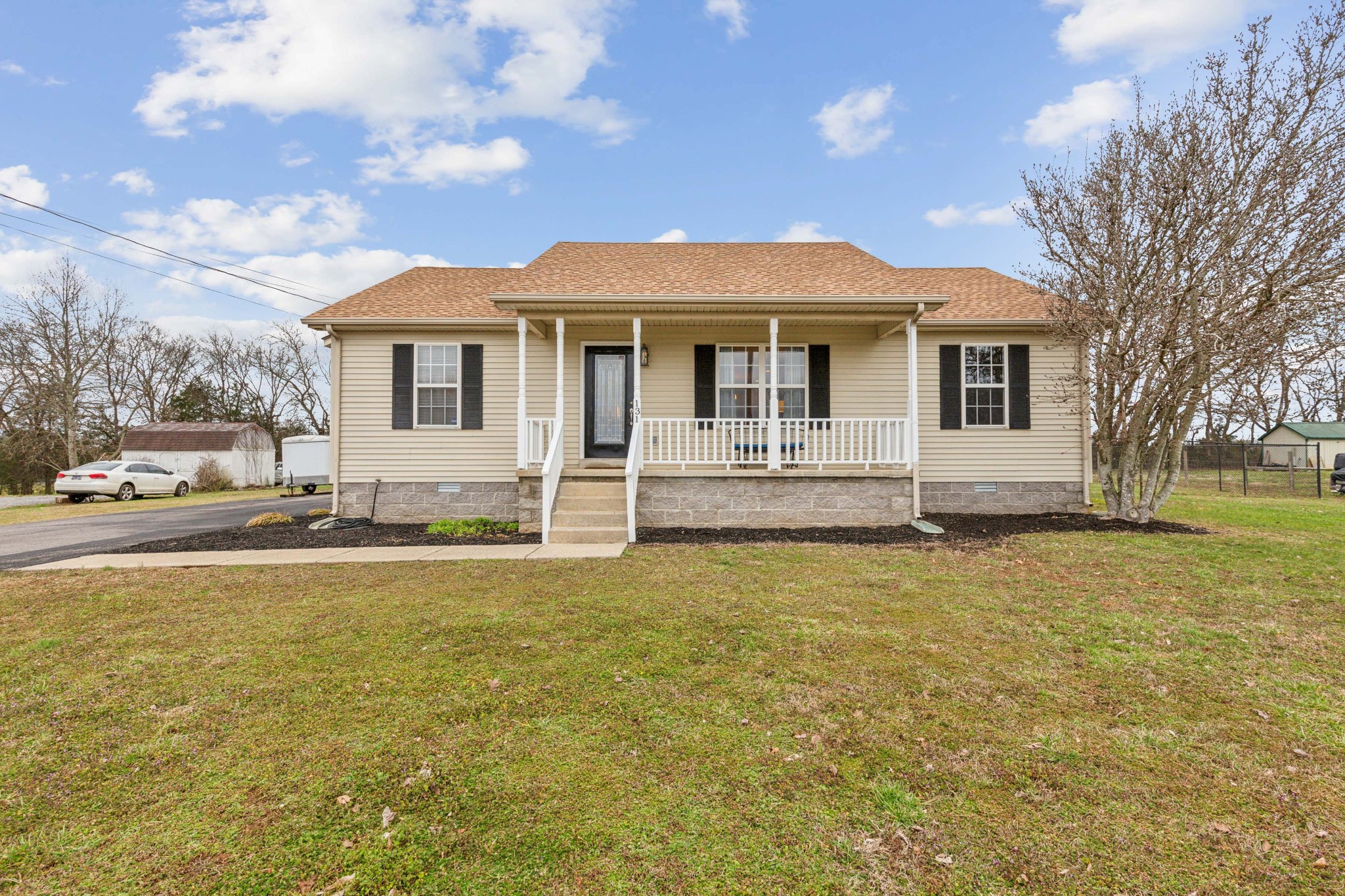 131 W McGuire St