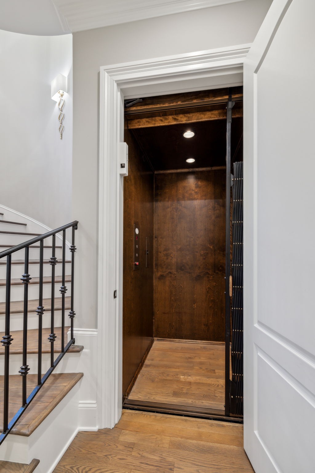 6114 Pleasant Water Ln