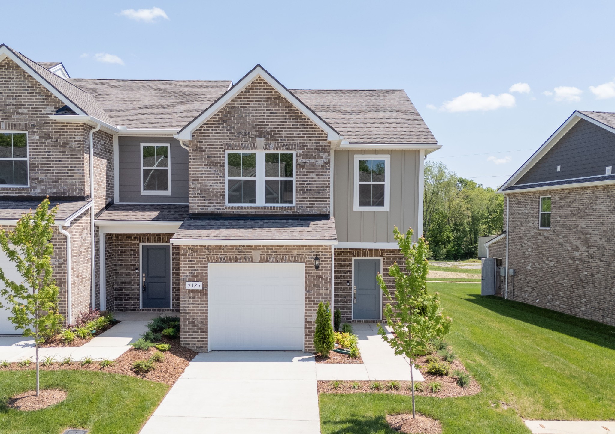 7125 Mapleside Ln