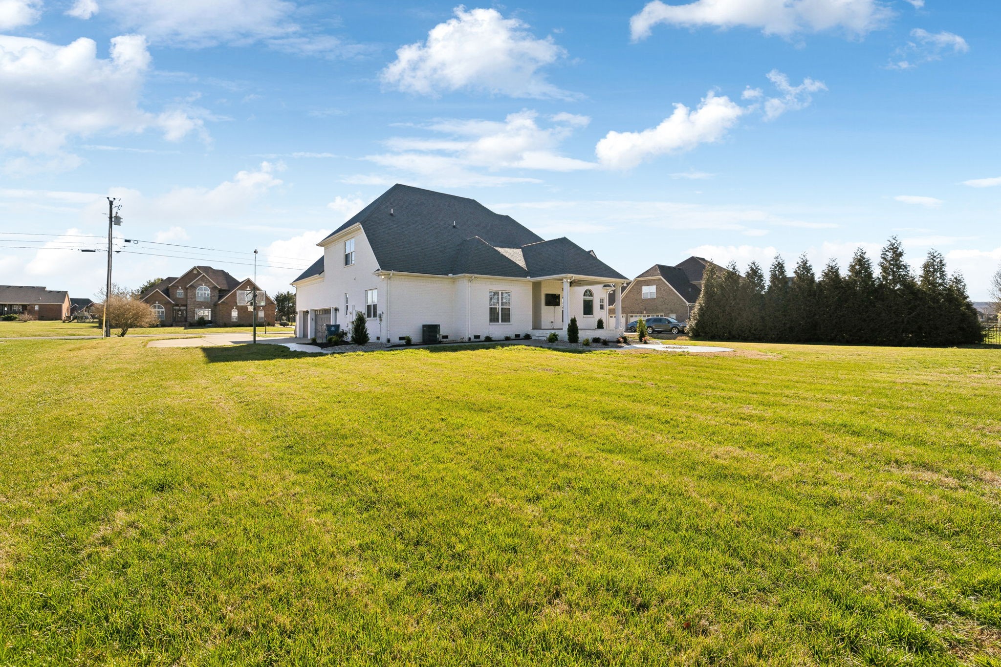 116 Camilla Ln
