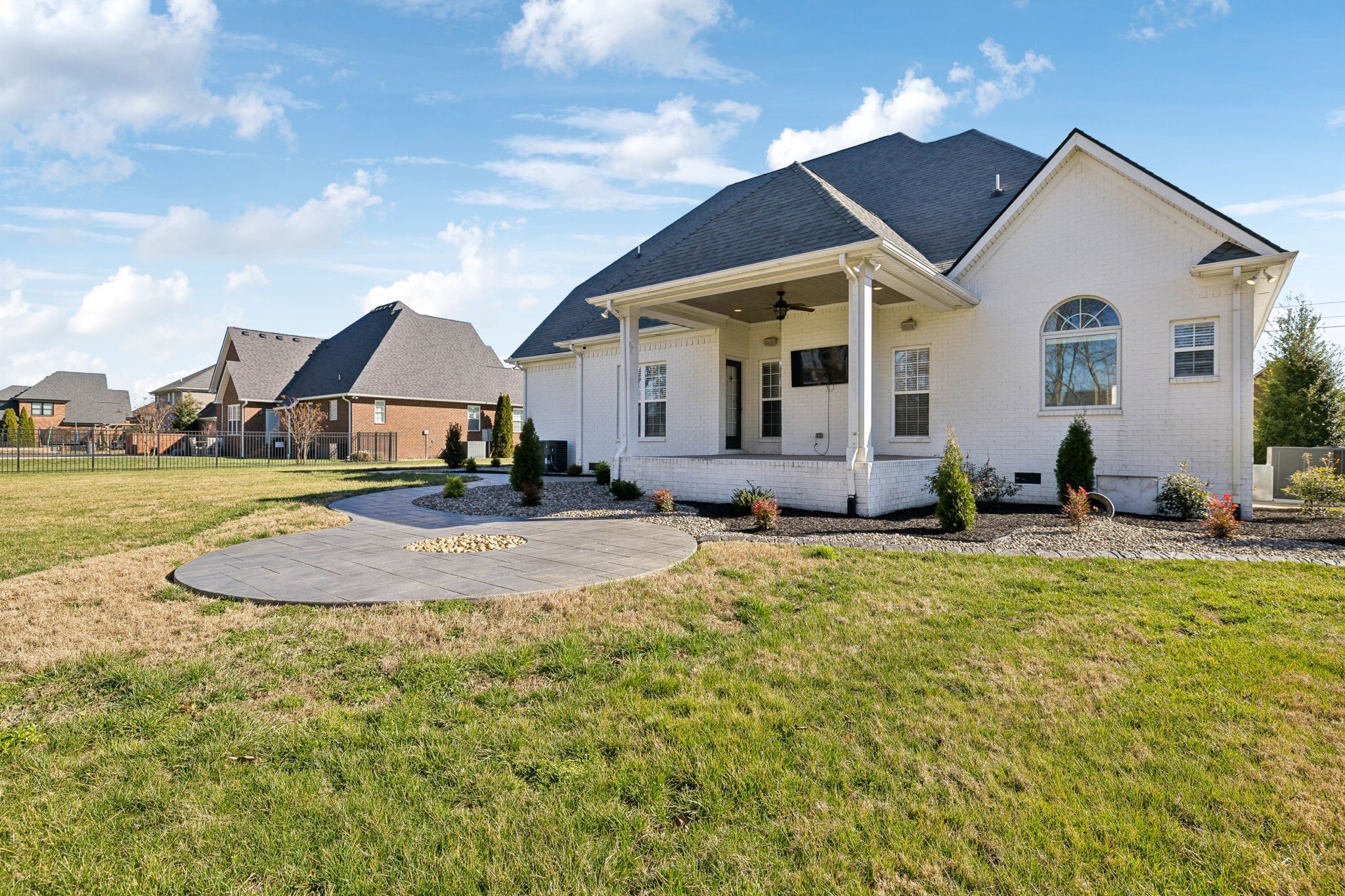 116 Camilla Ln