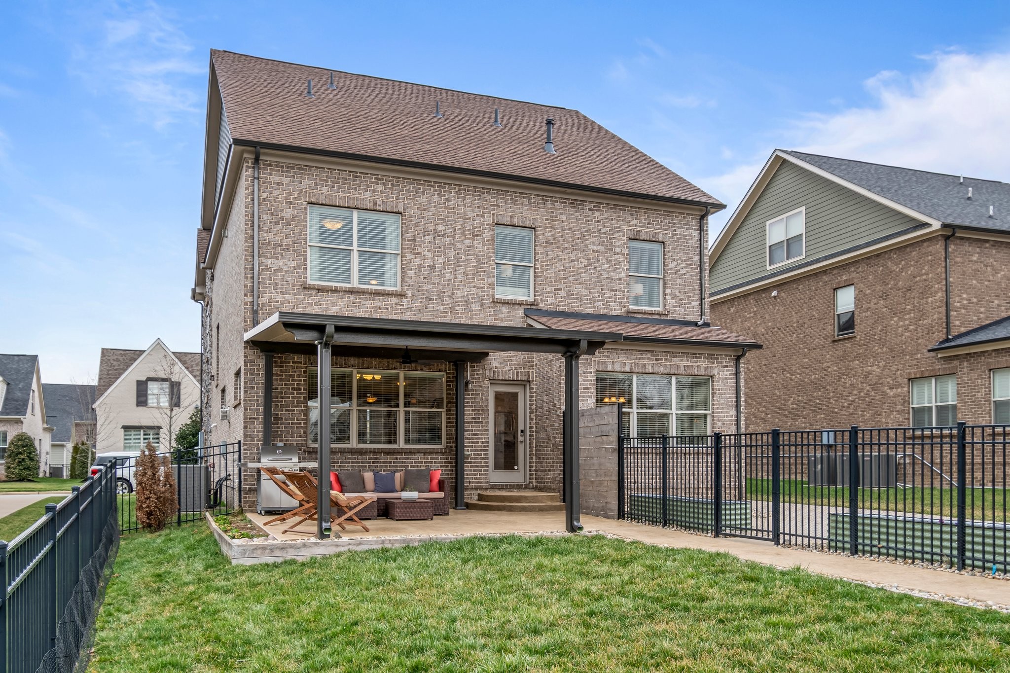 3038 Farmhouse Dr