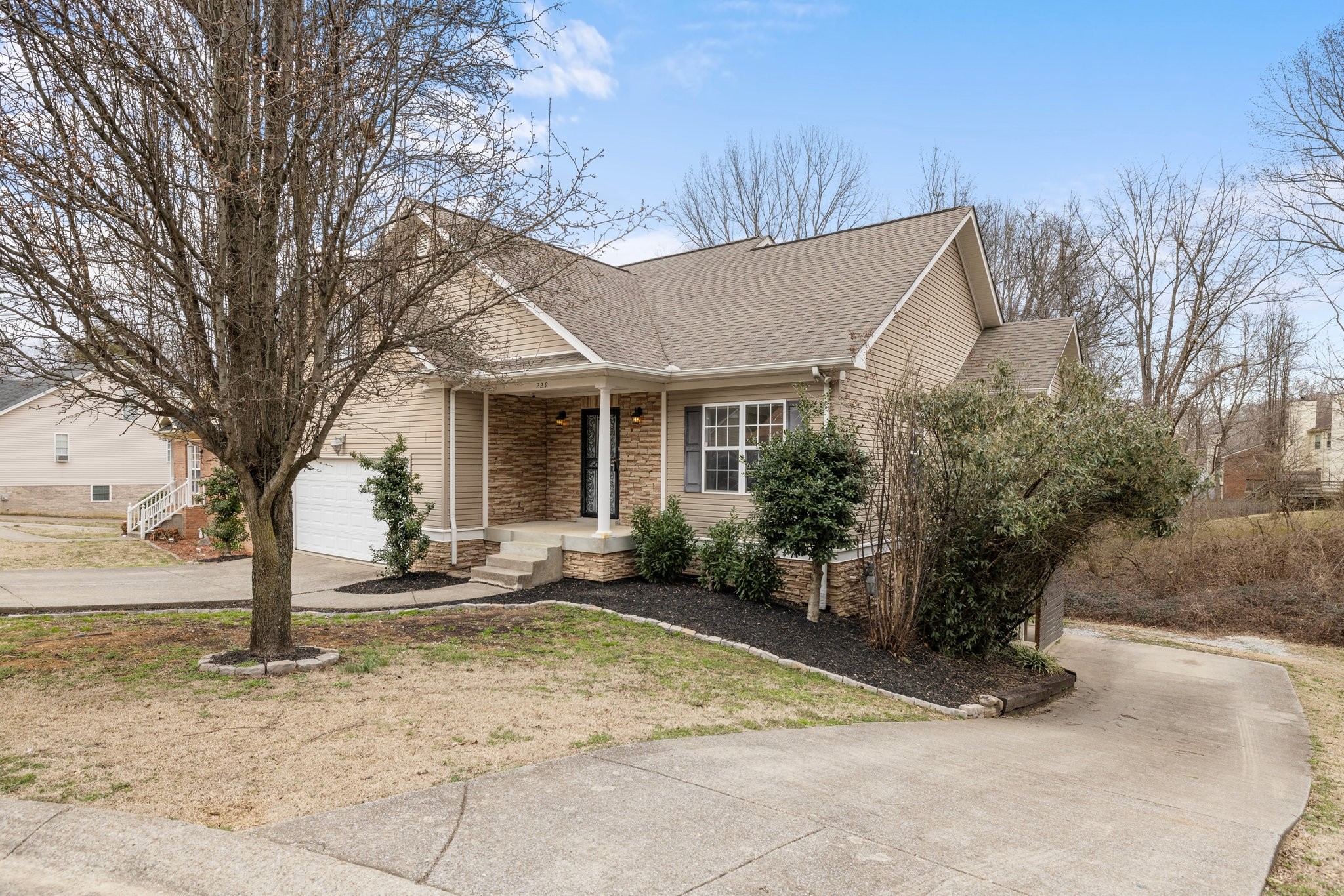 229 Woodmaker Ct