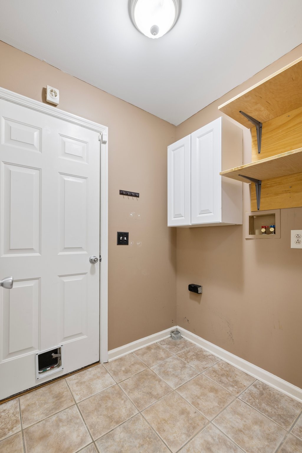 229 Woodmaker Ct