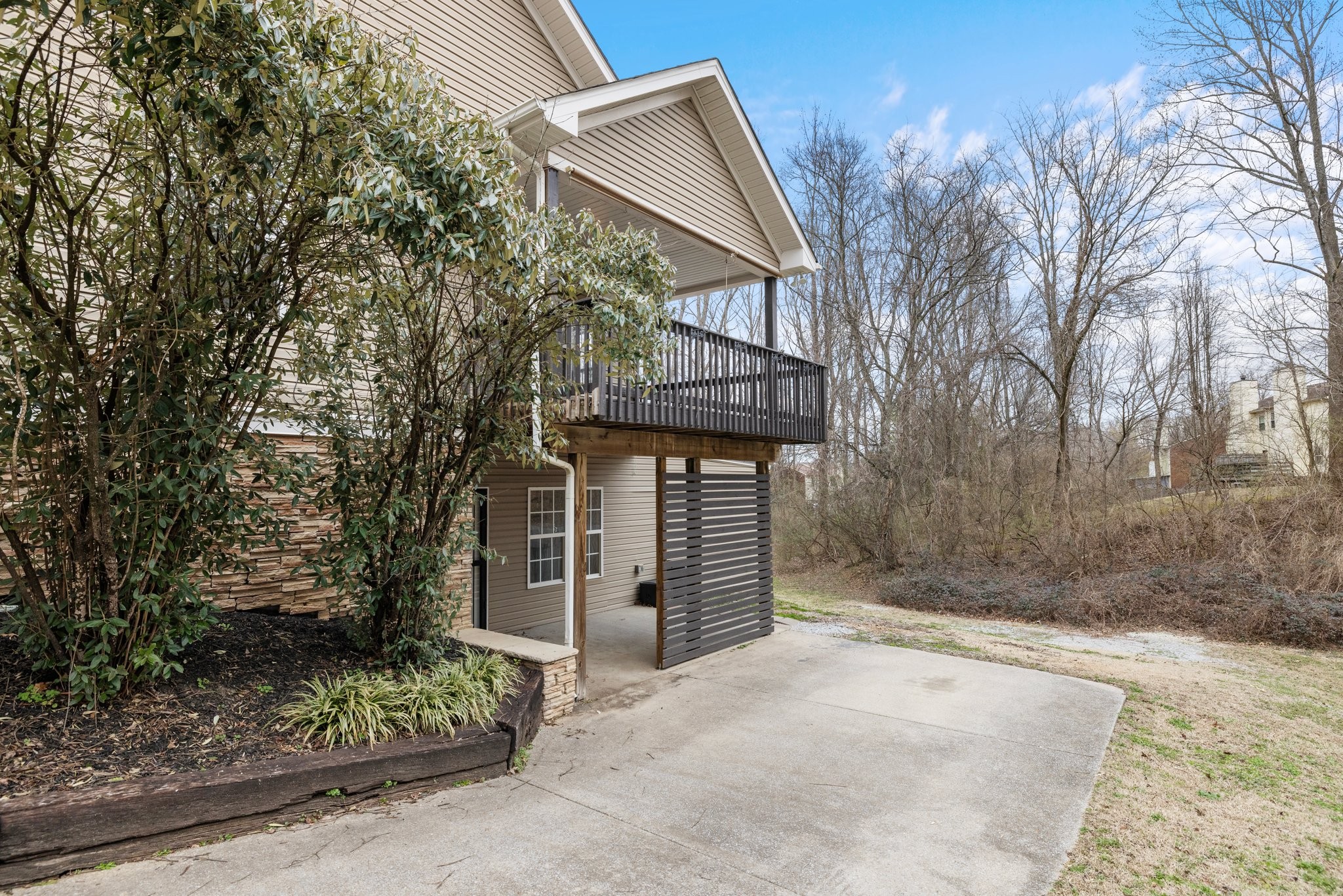229 Woodmaker Ct