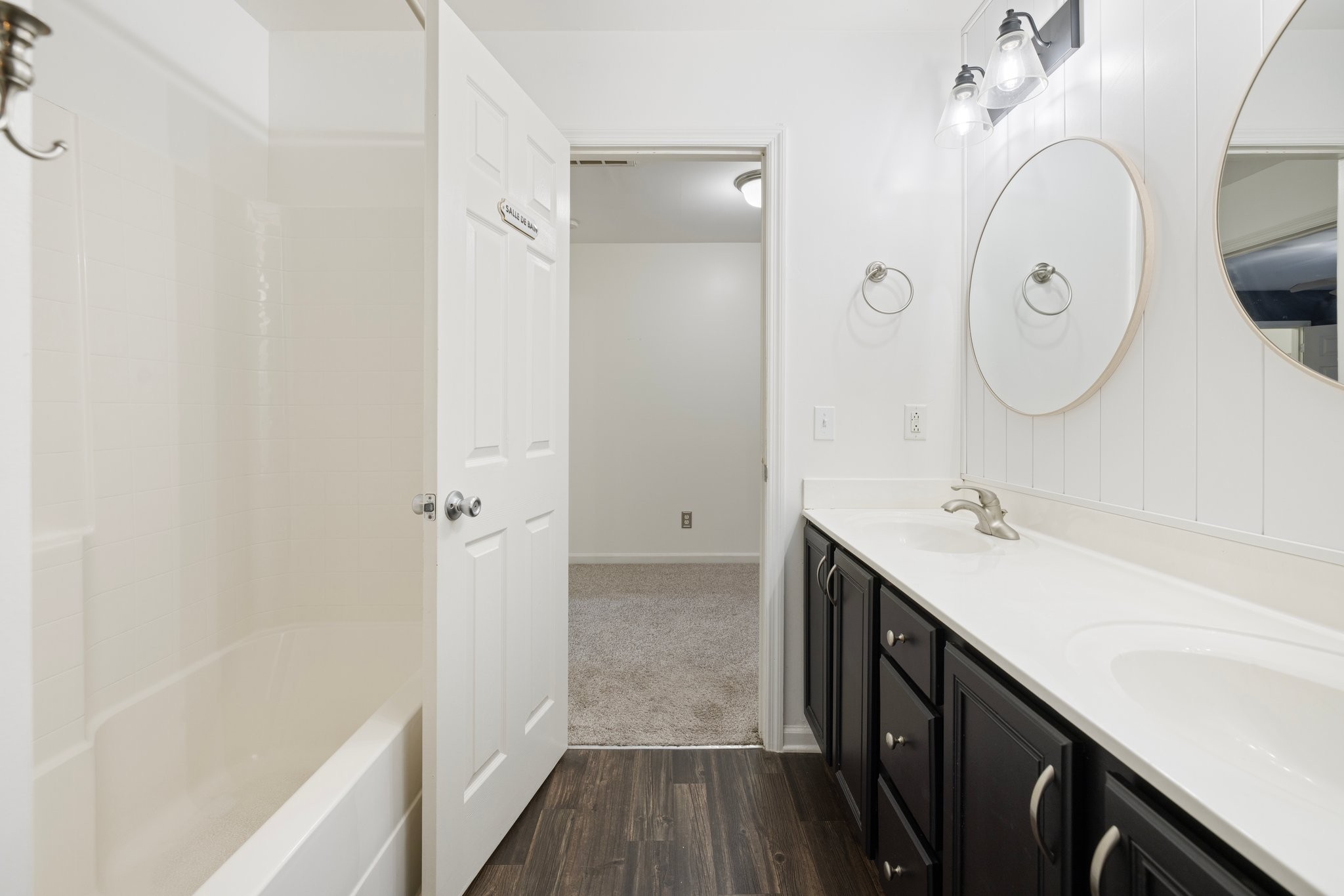229 Woodmaker Ct