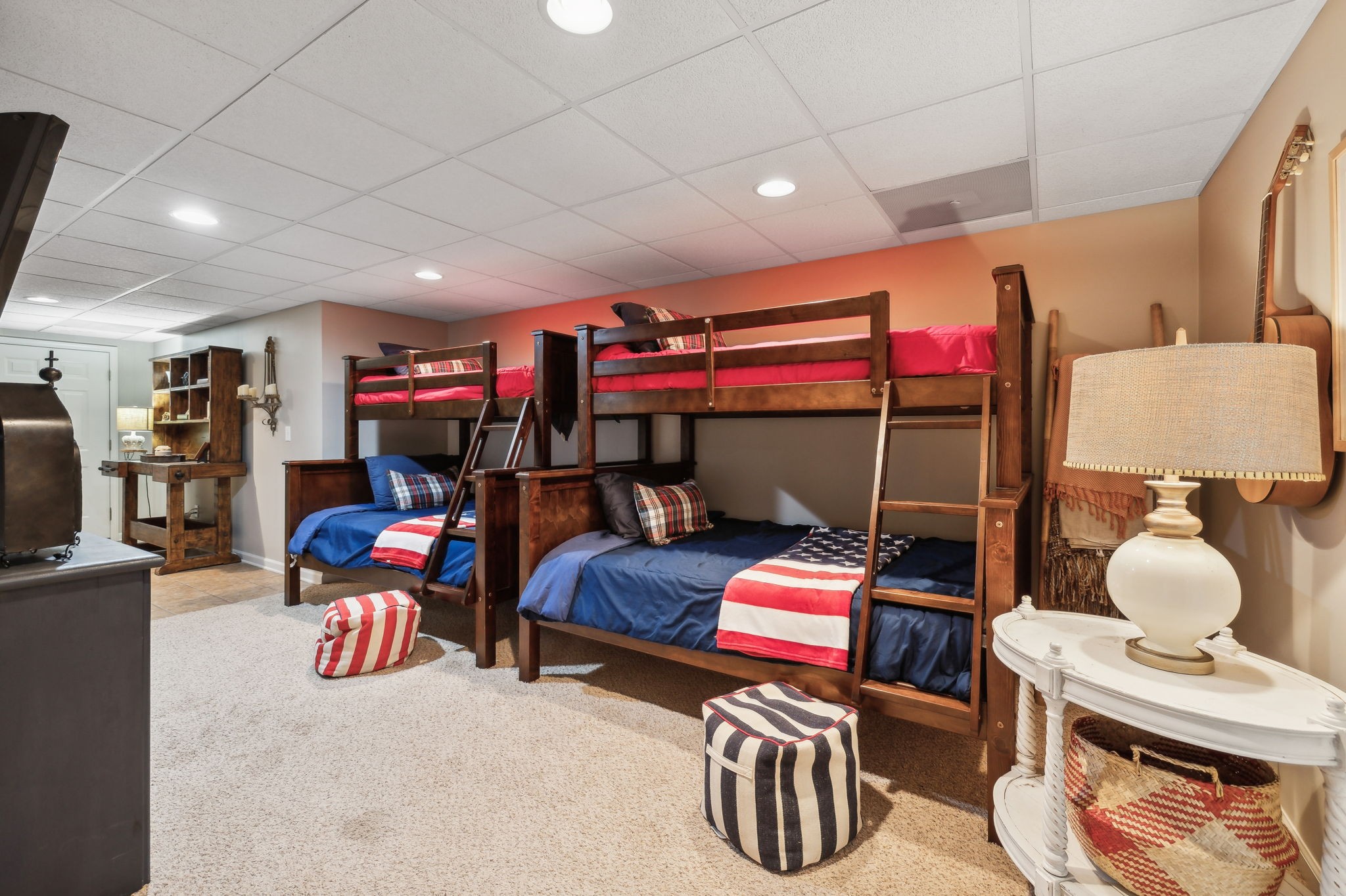 340 Hillwood Dr
