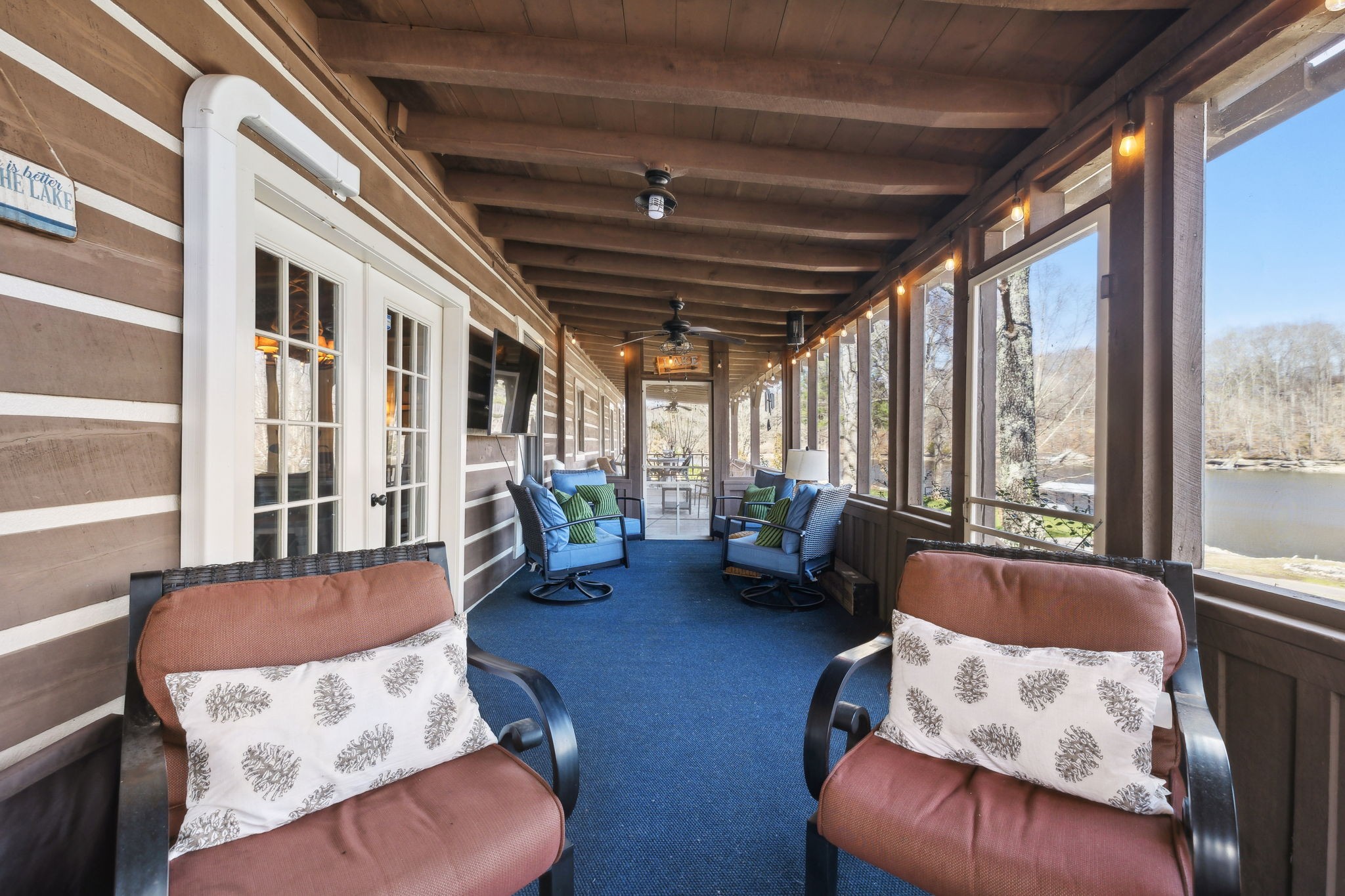 340 Hillwood Dr
