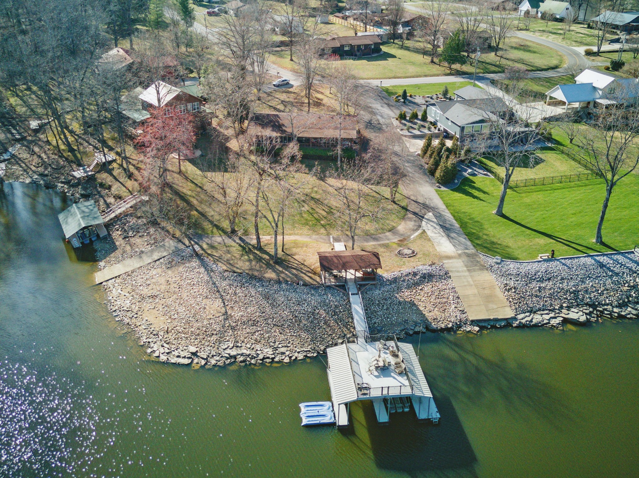 340 Hillwood Dr