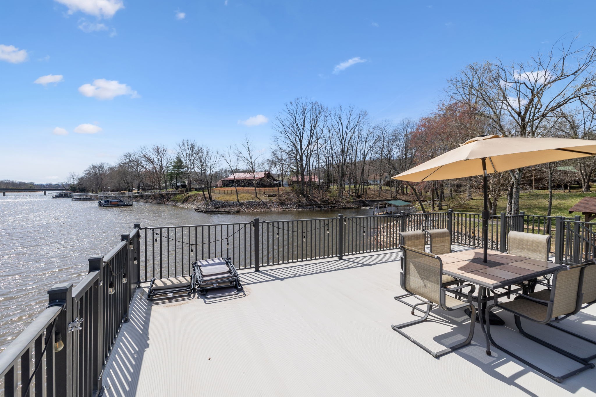 340 Hillwood Dr