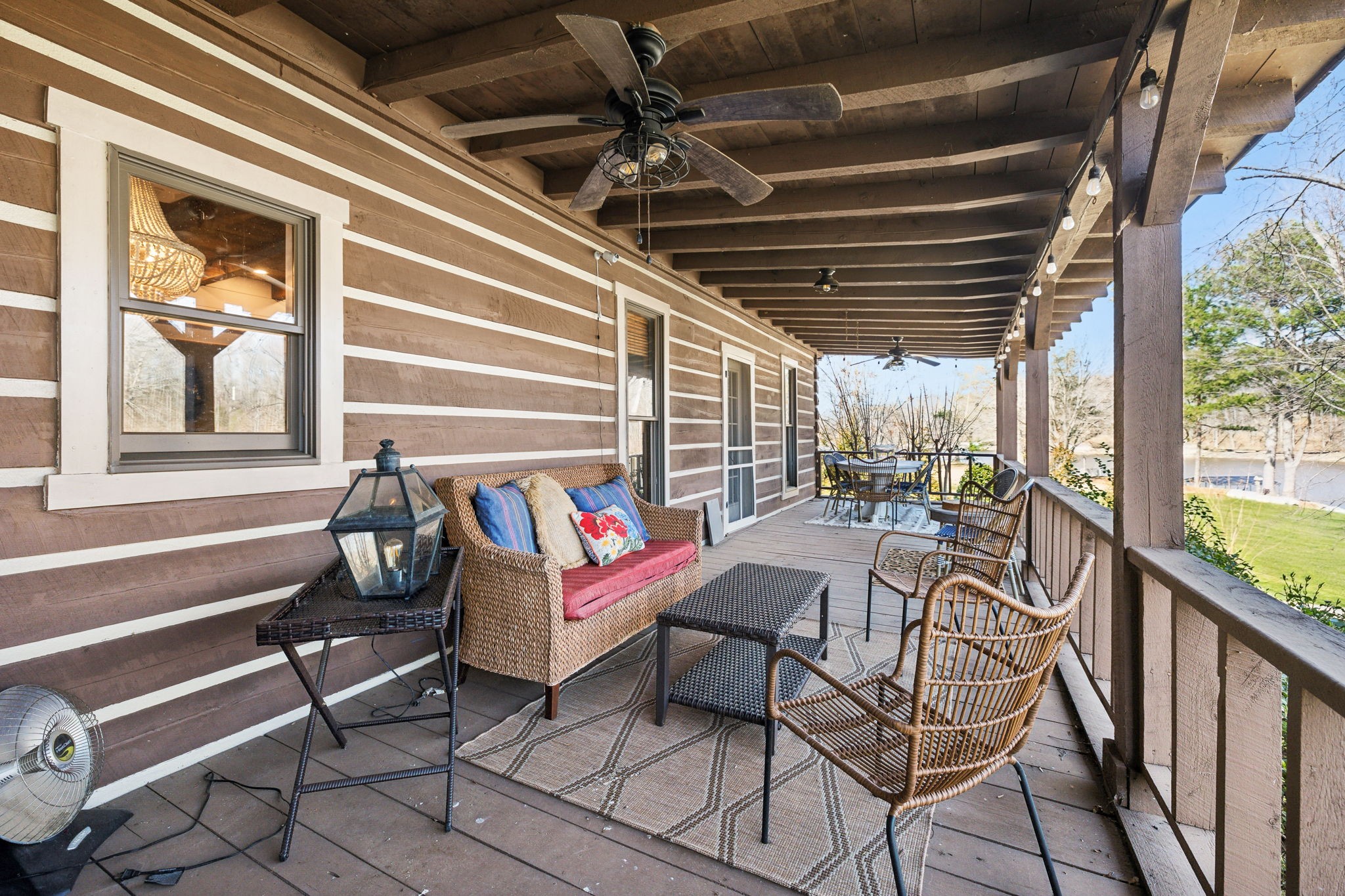 340 Hillwood Dr