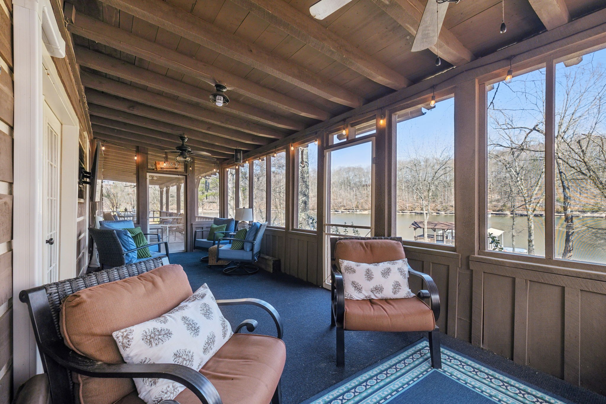 340 Hillwood Dr