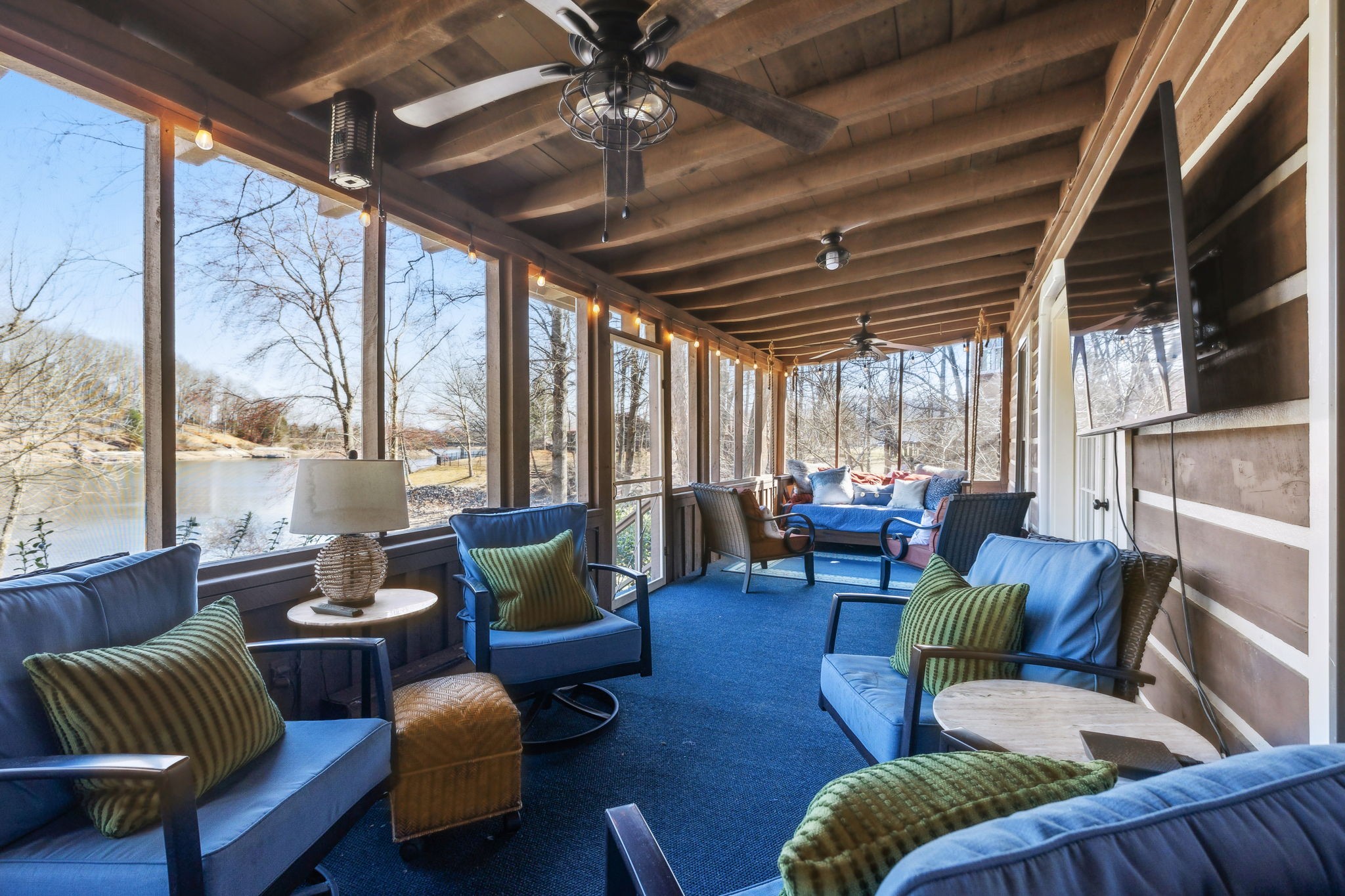 340 Hillwood Dr