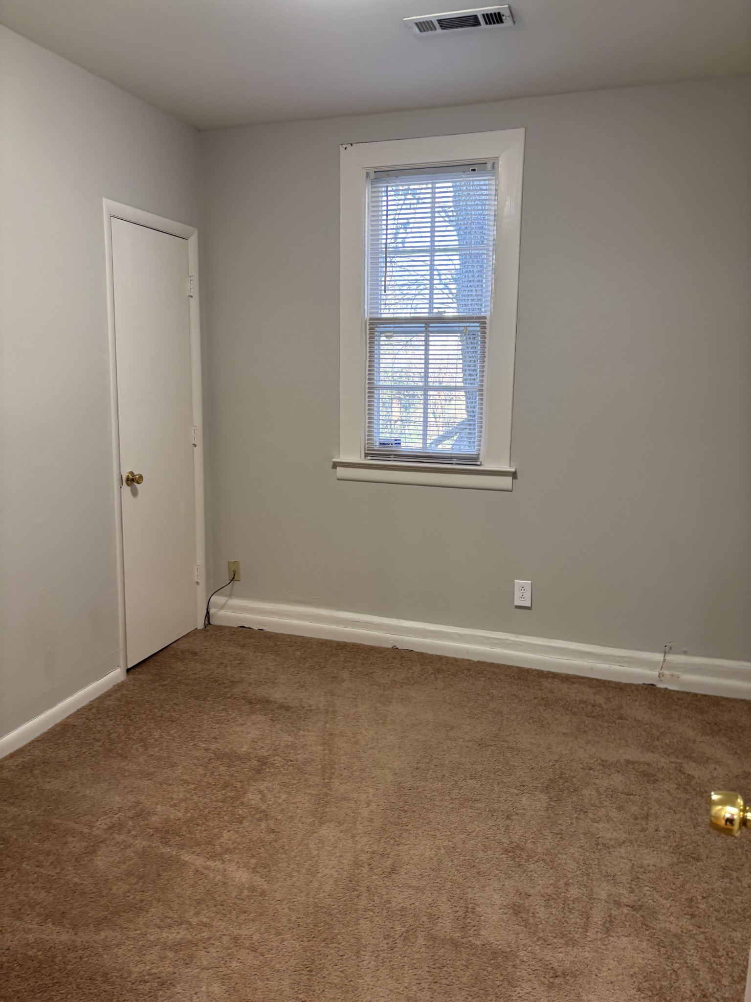 206 Elmington Ave Unit: Carriage House