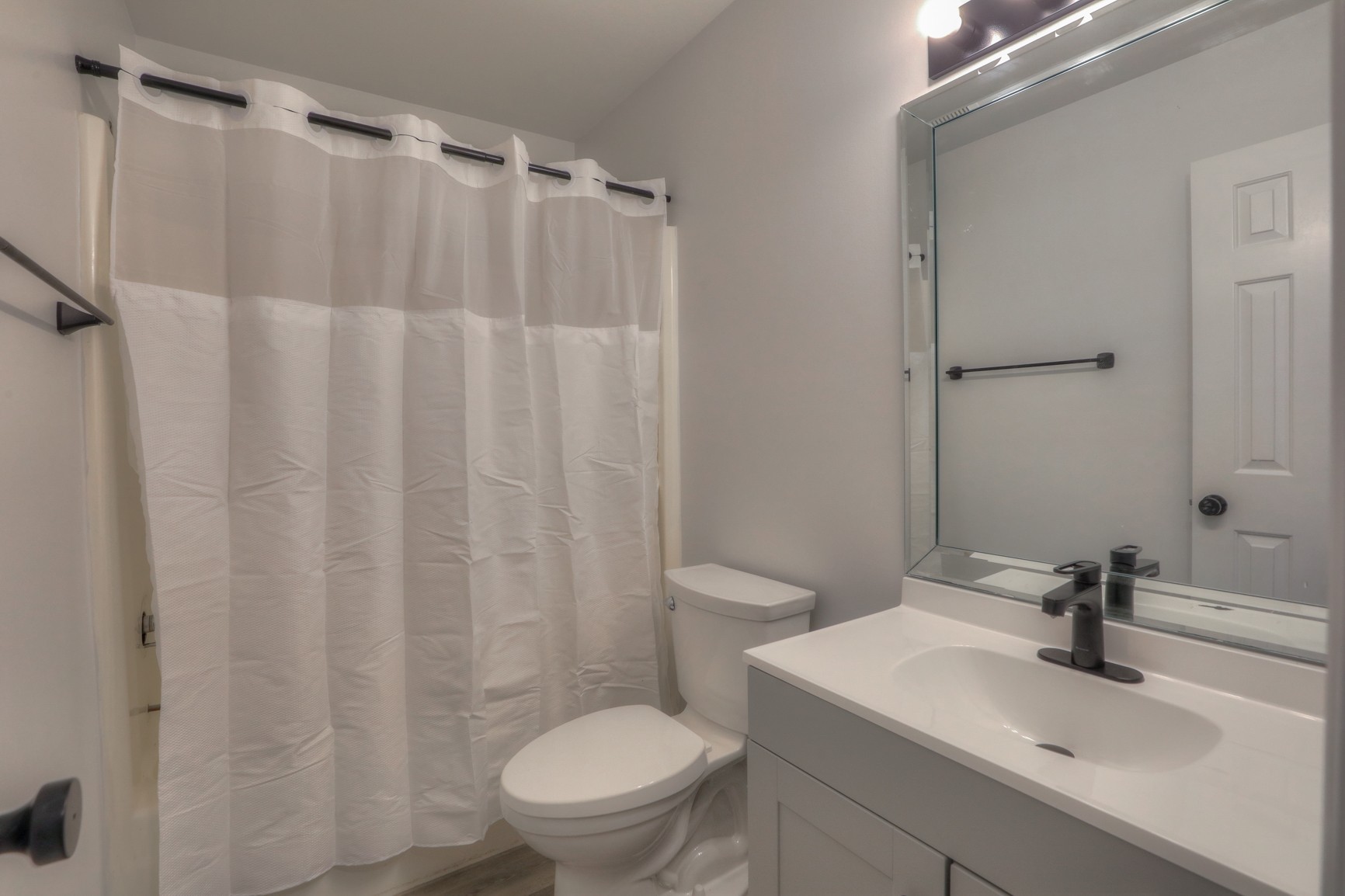 1523 Birchwood Cir