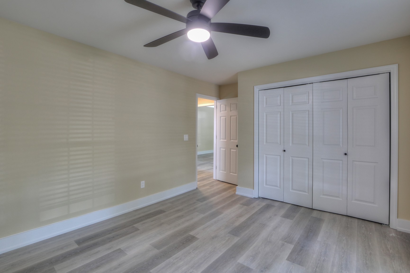 1523 Birchwood Cir