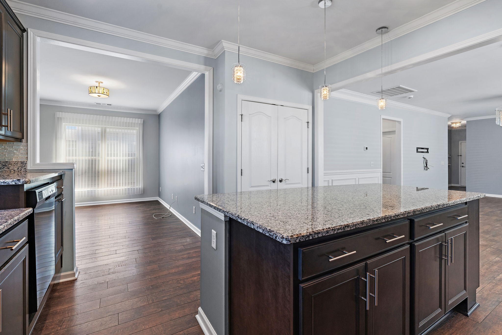 868 Clay Place