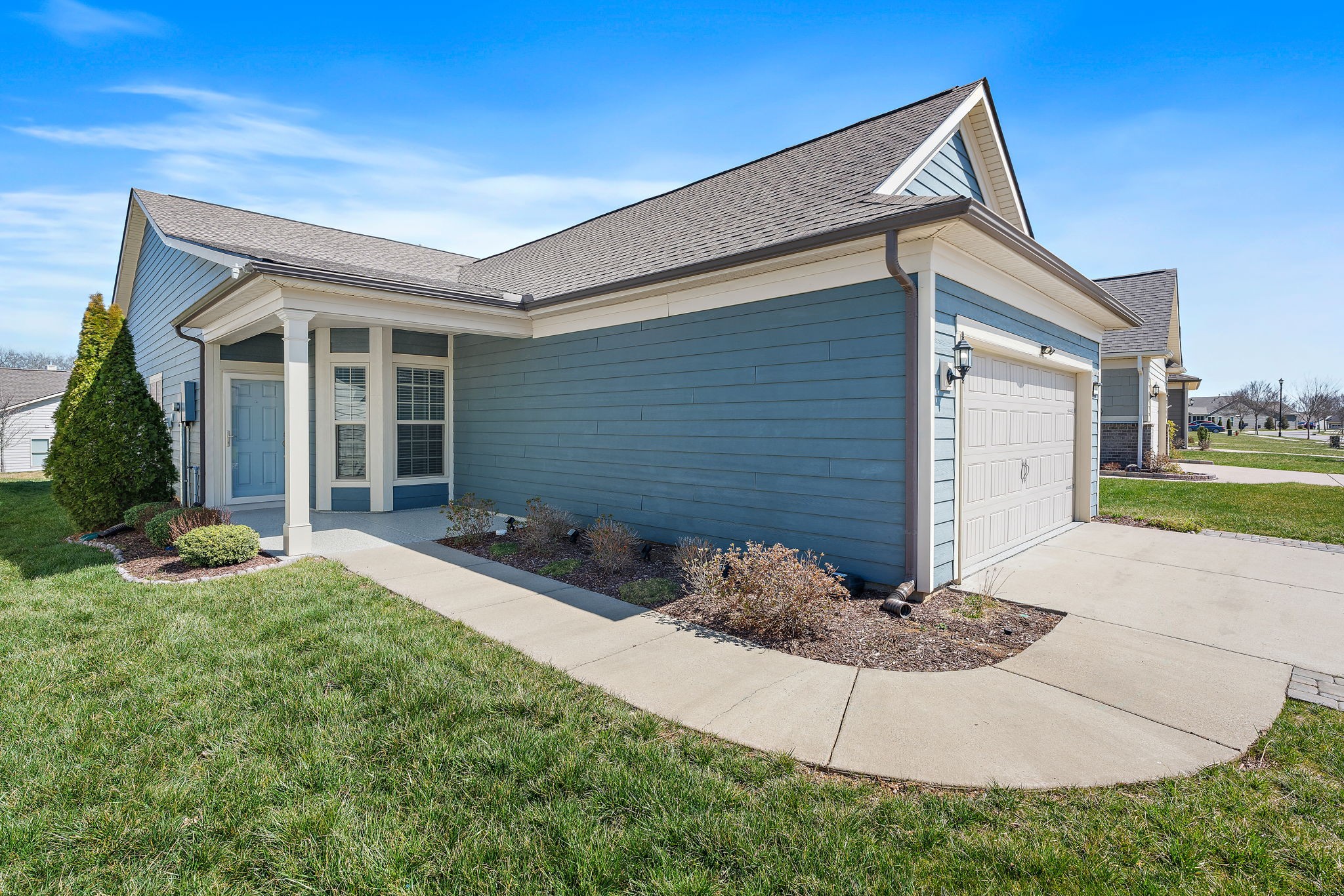 868 Clay Place