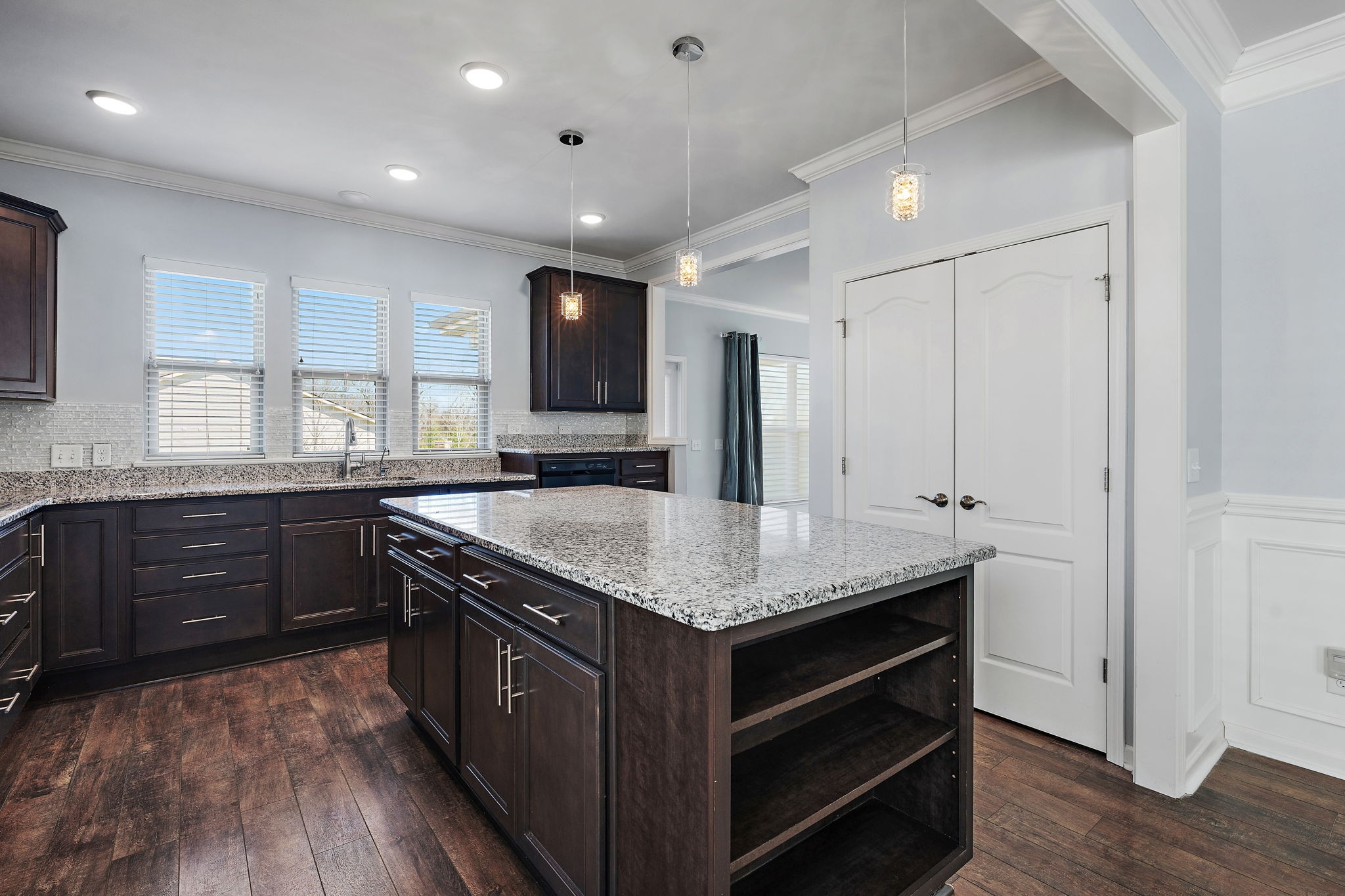 868 Clay Place
