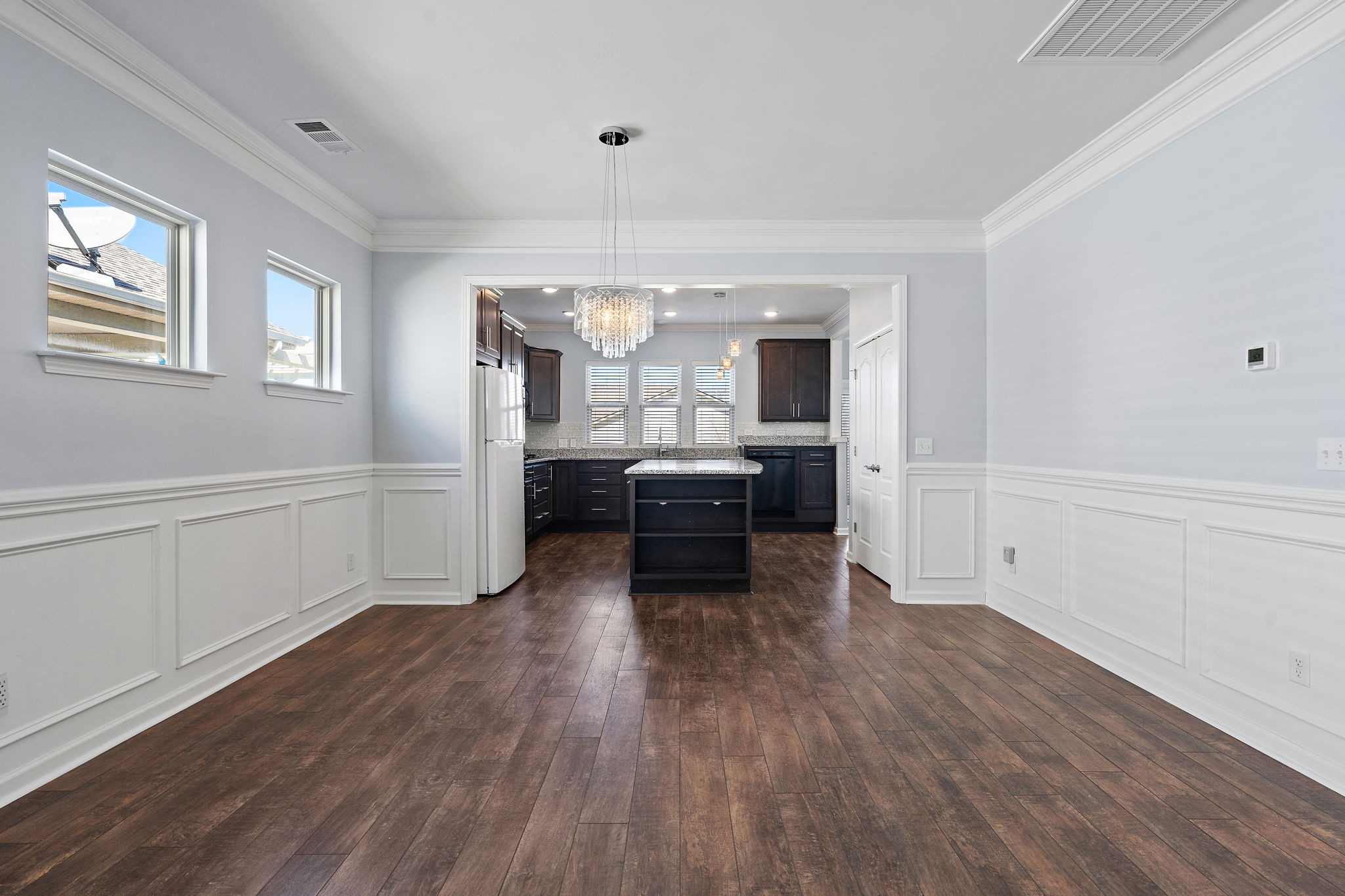 868 Clay Place