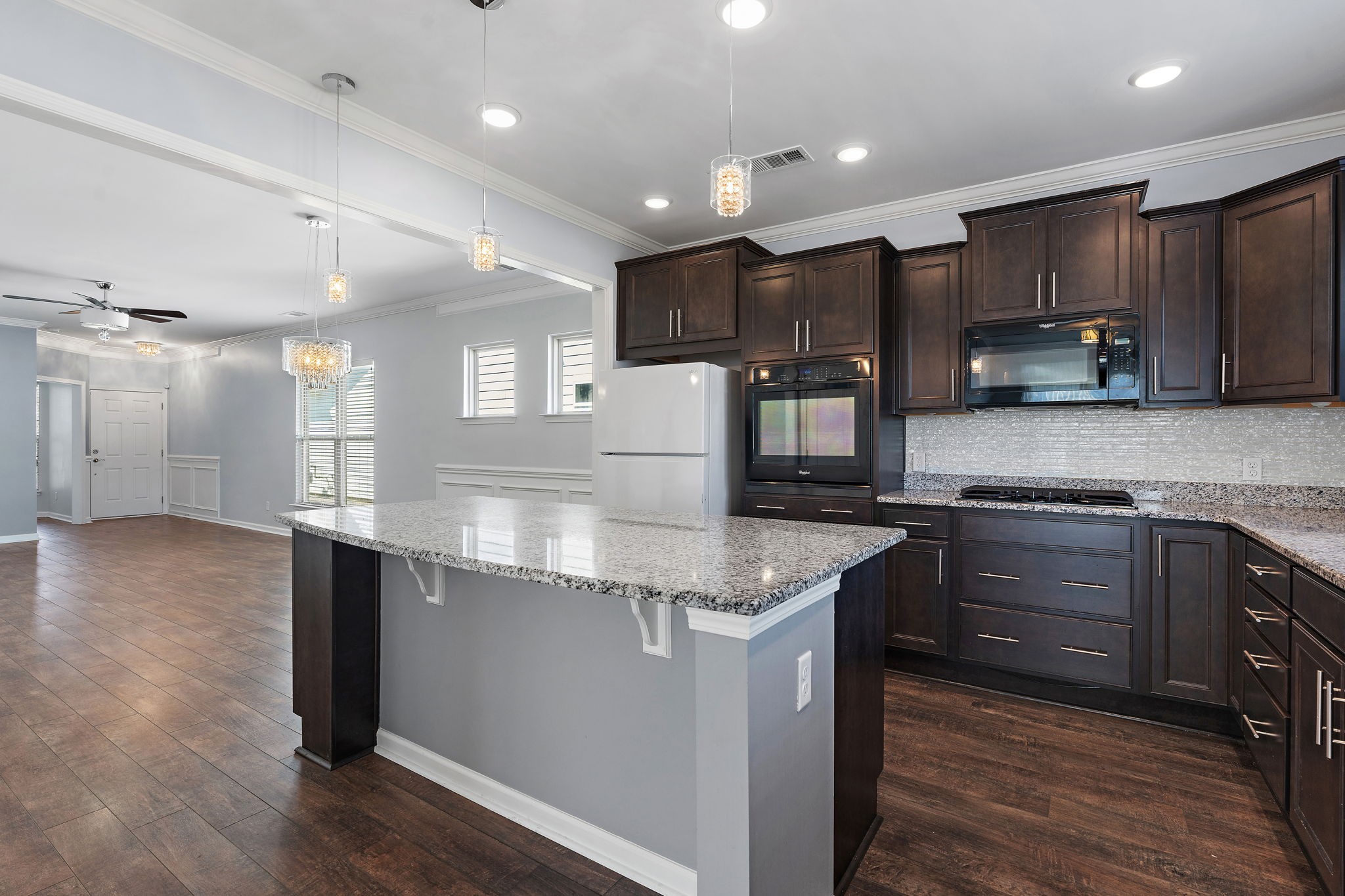868 Clay Place