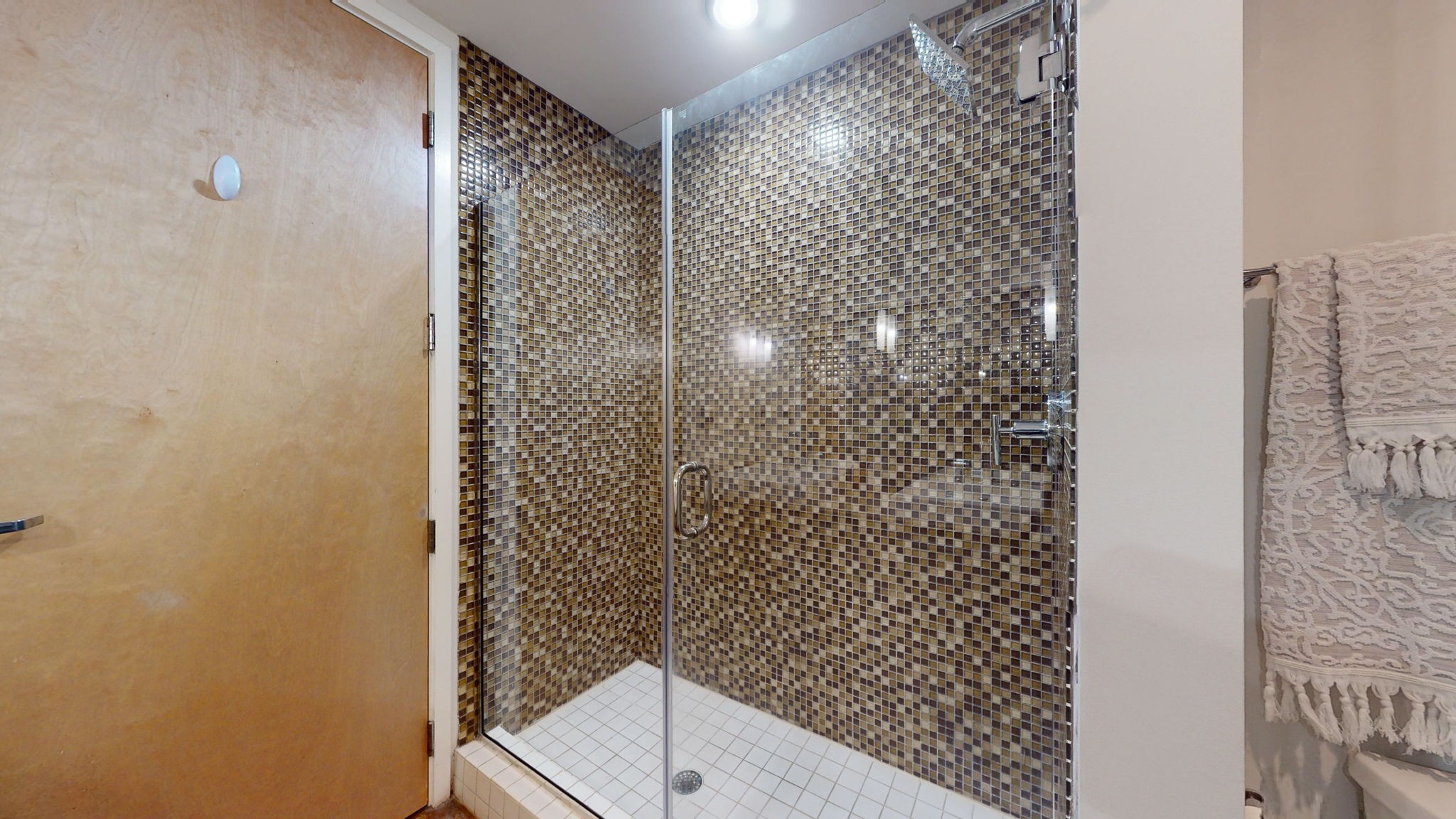 600 12th Ave S Unit: 817