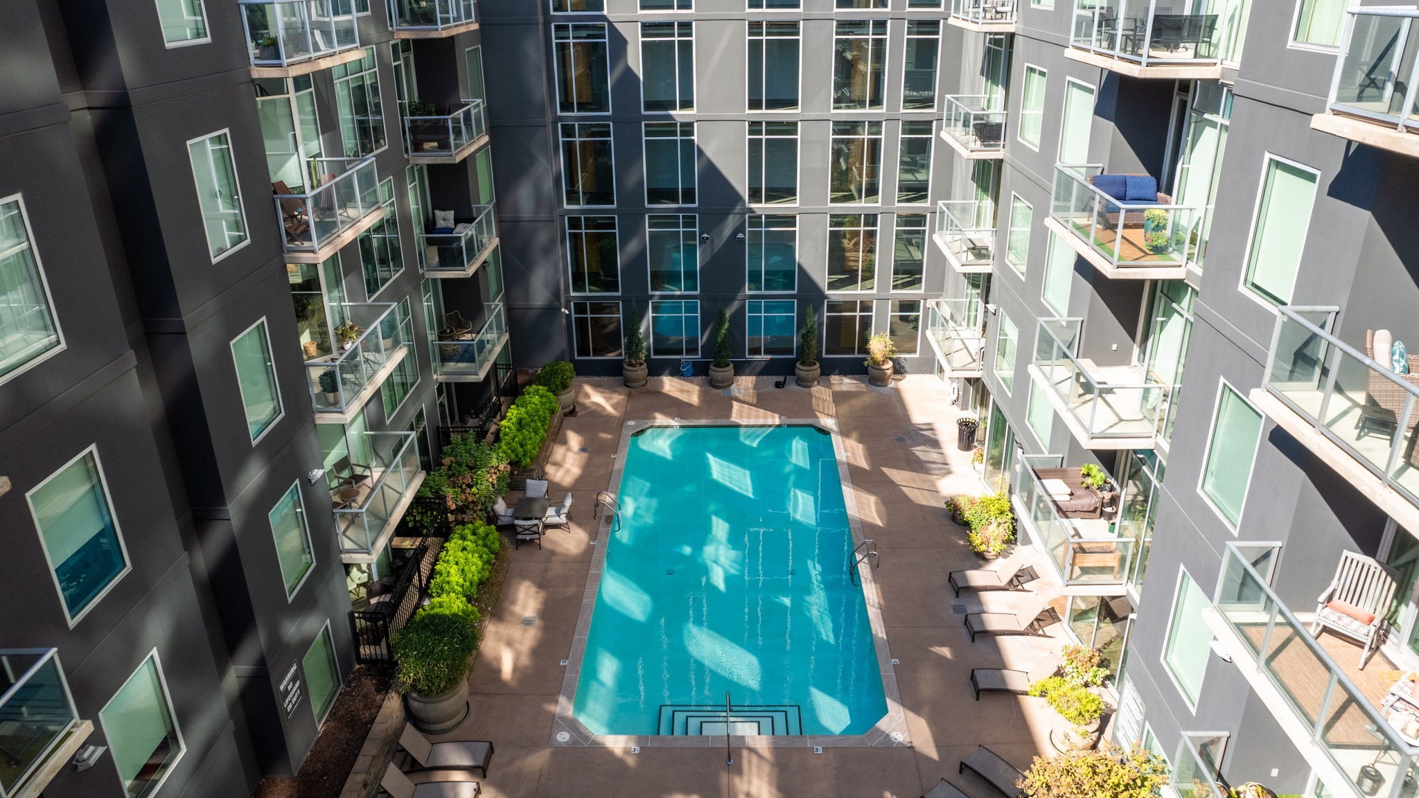 600 12th Ave S Unit: 817