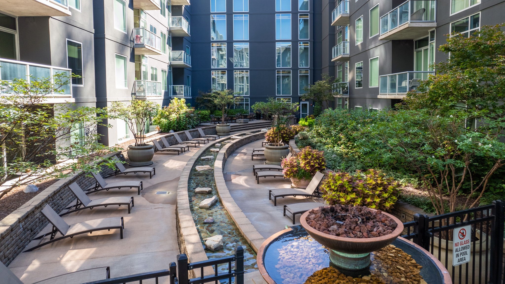 600 12th Ave S Unit: 817