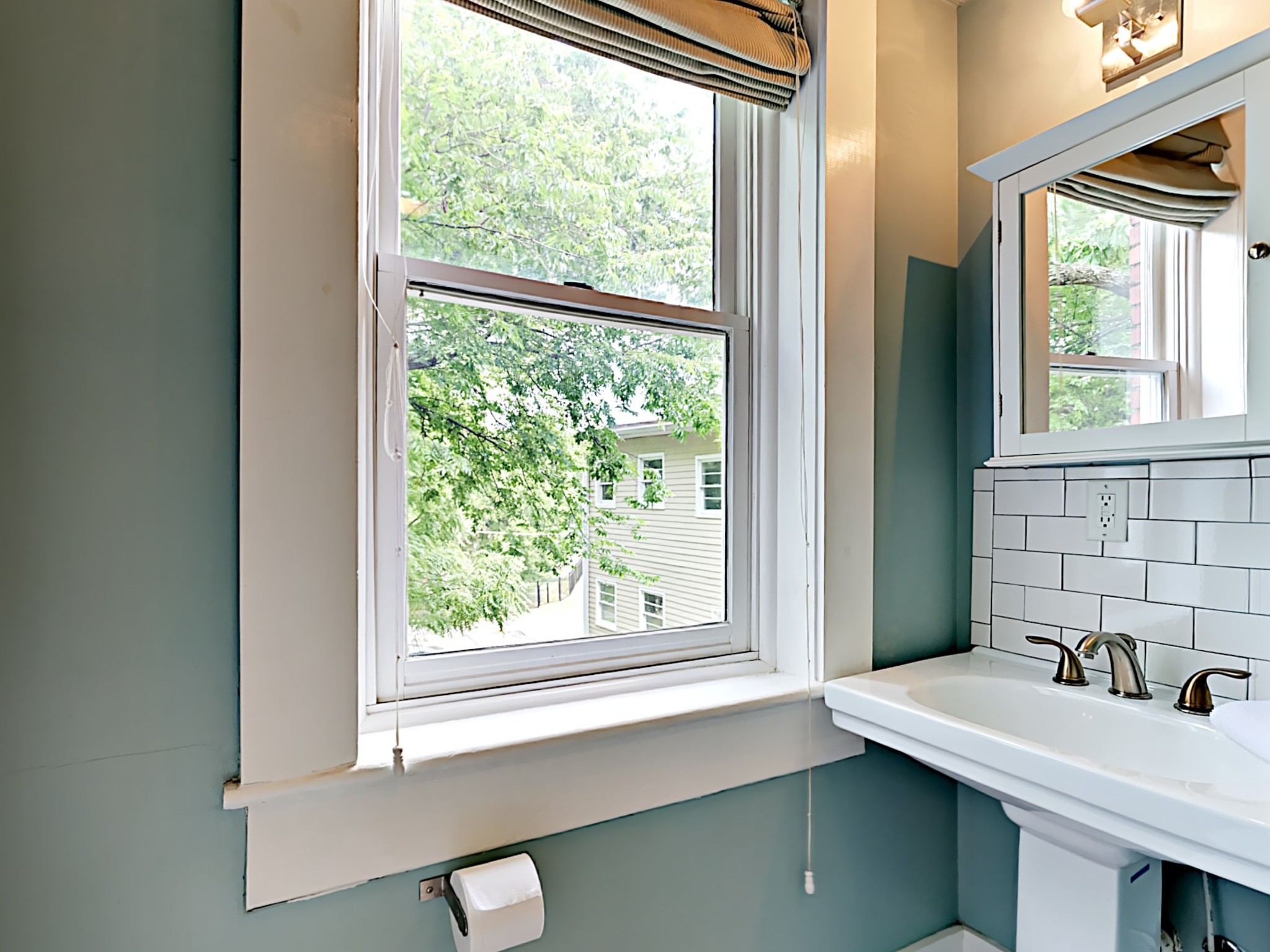 2120 Belmont Blvd Unit: A6