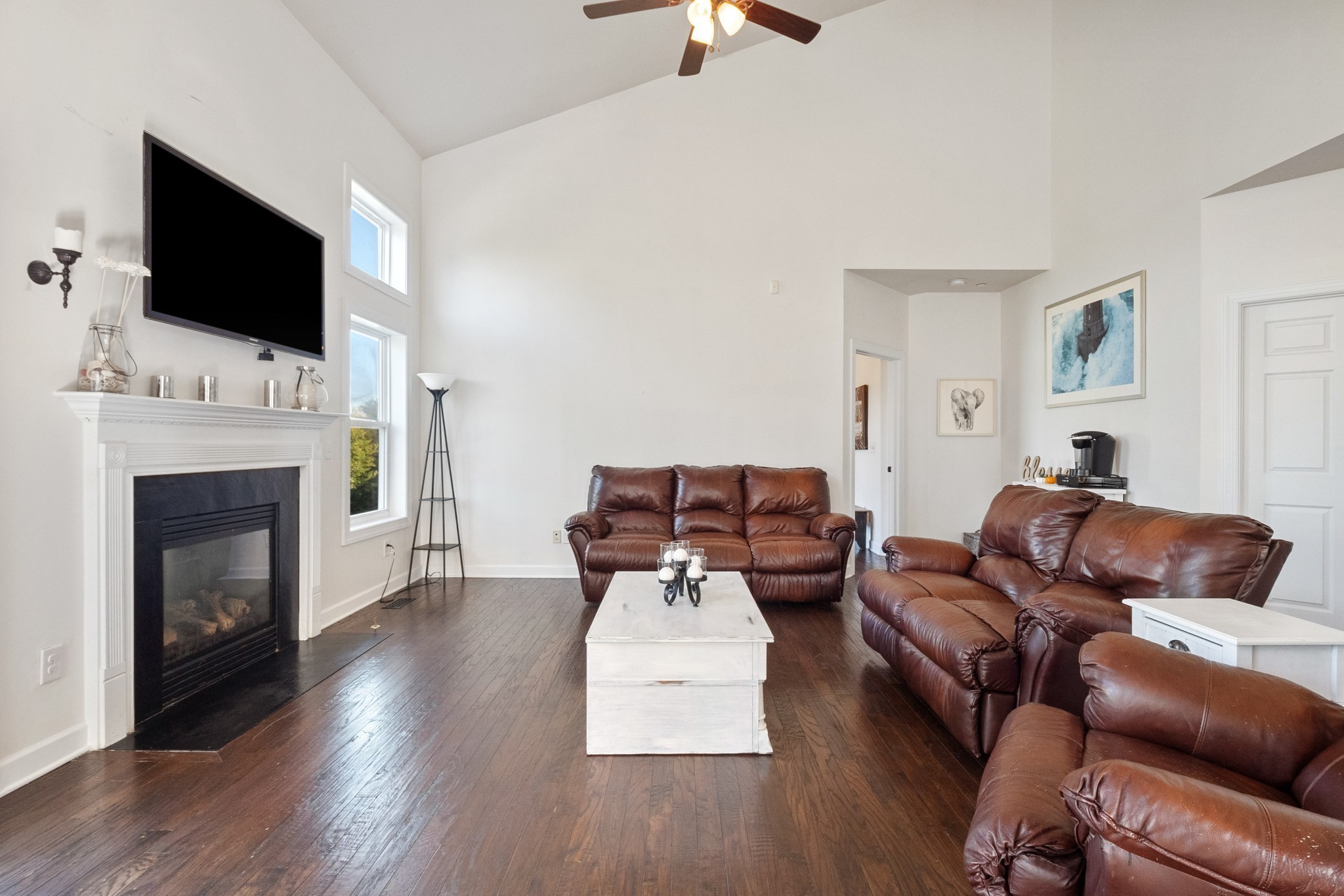 8084 Canonbury Dr