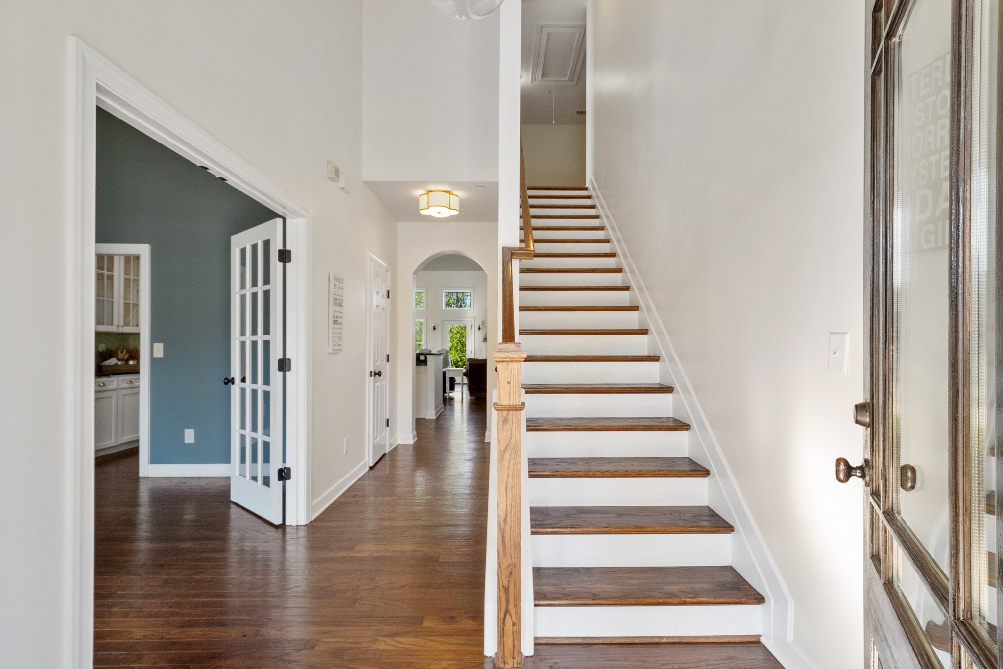 8084 Canonbury Dr